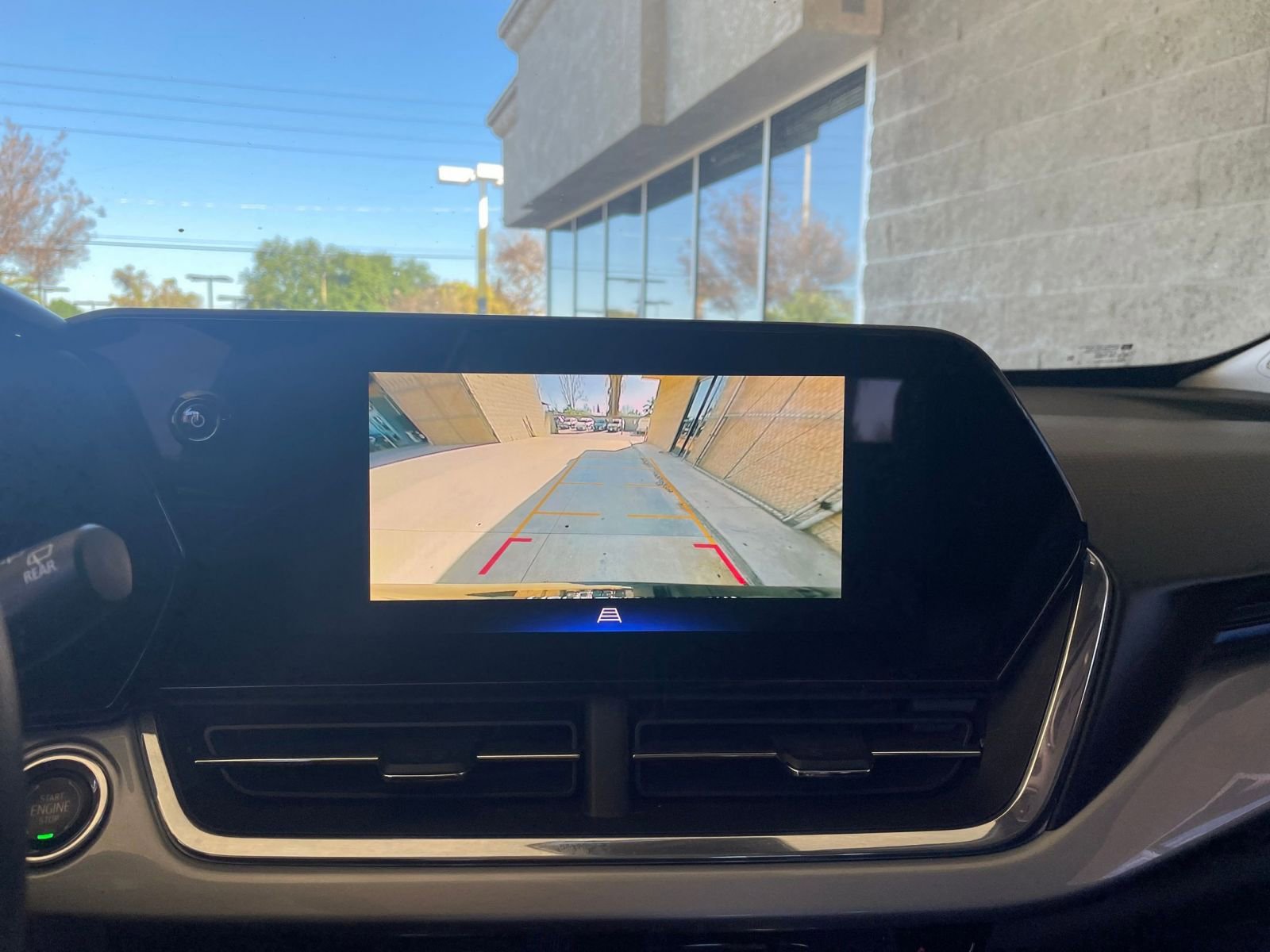 Thumbnail: 2025 Chevrolet Trax - 23