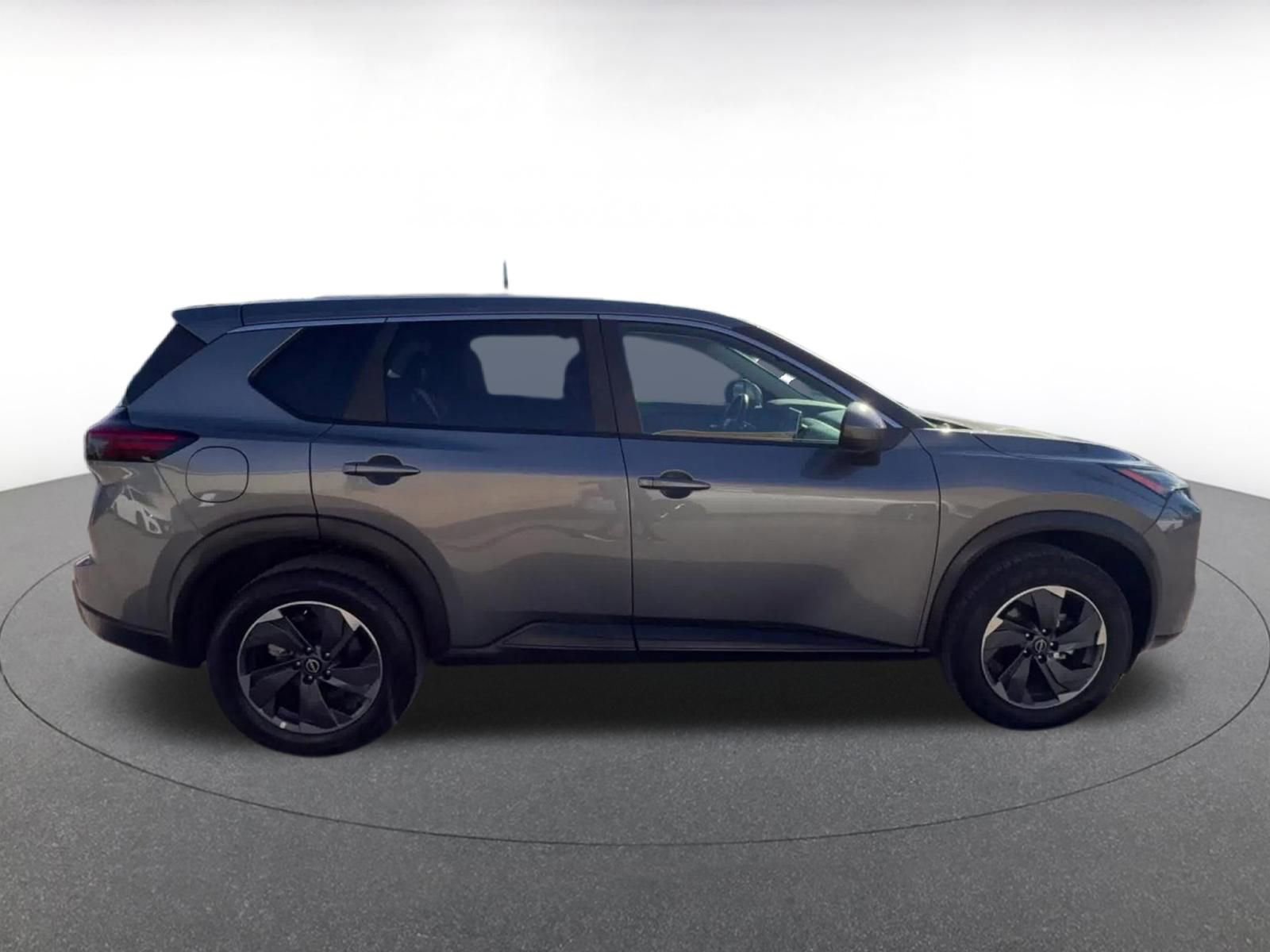 Thumbnail: 2025 Nissan Rogue - 16