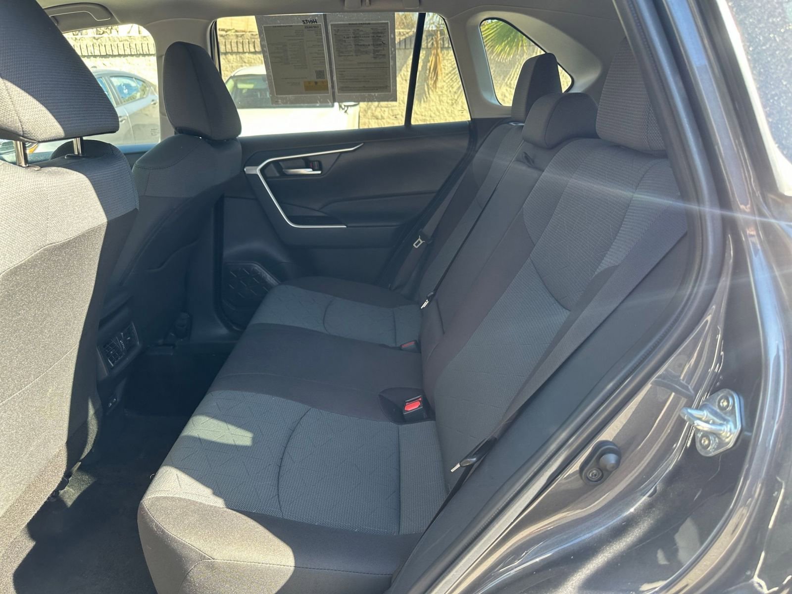 Thumbnail: 2025 Toyota RAV4 - 27