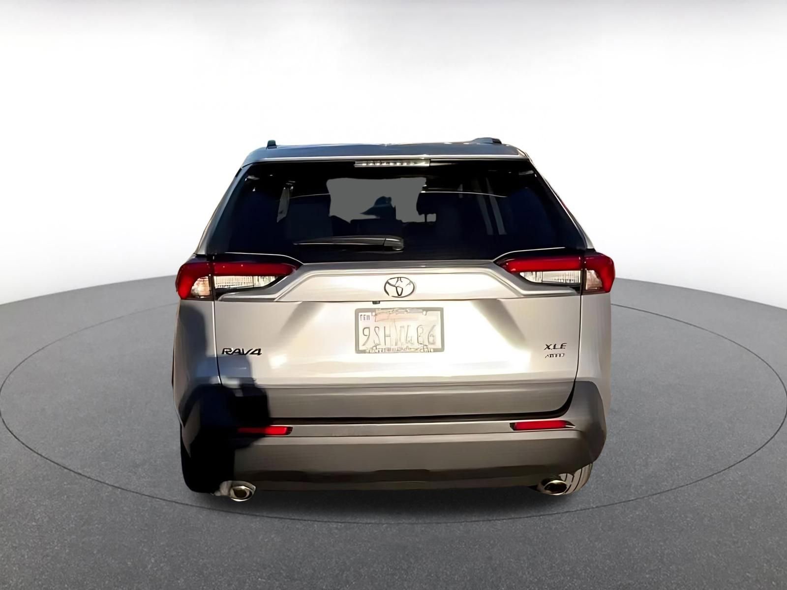 Thumbnail: 2025 Toyota RAV4 - 12