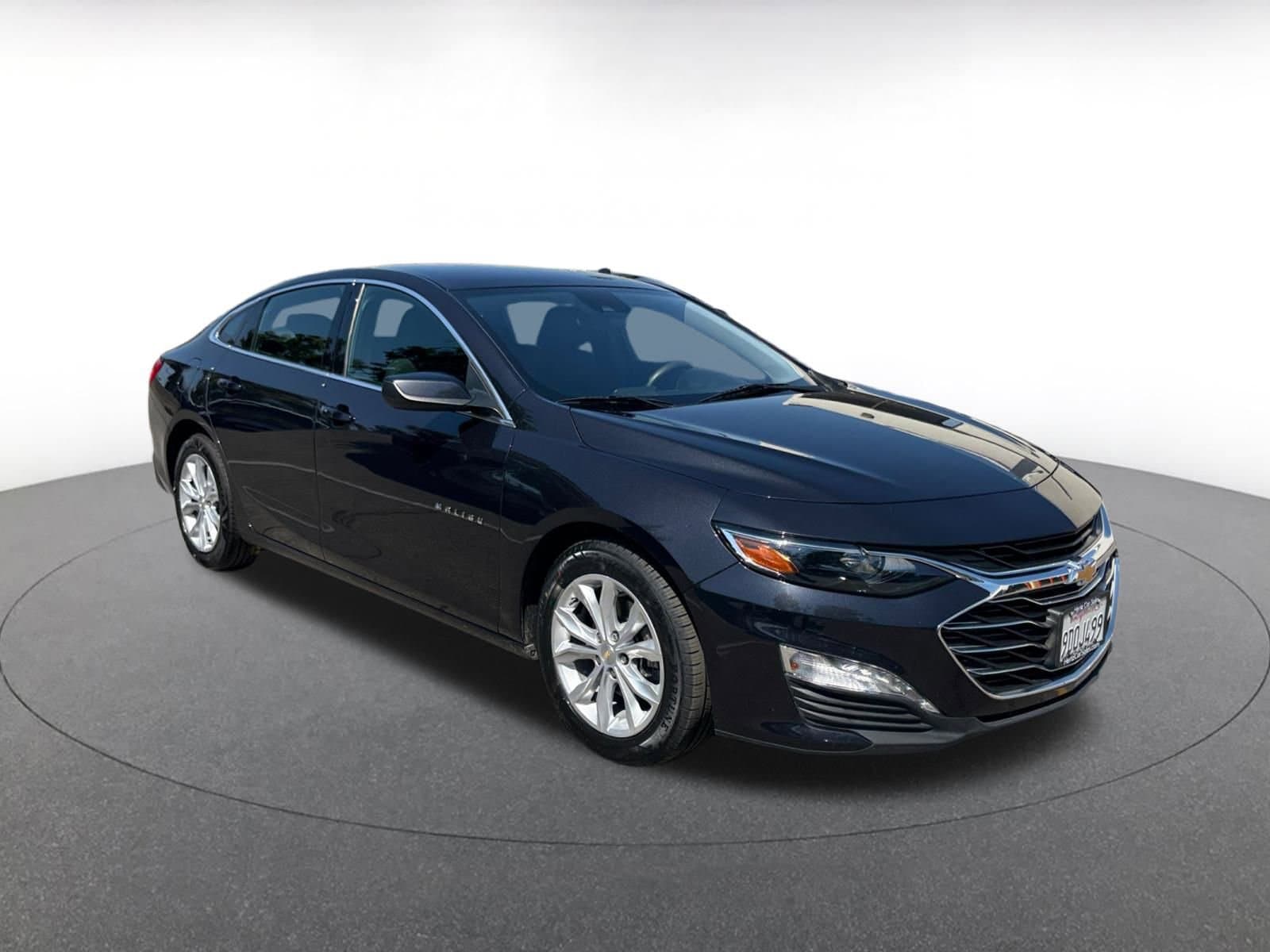 Thumbnail: 2023 Chevrolet Malibu - 2
