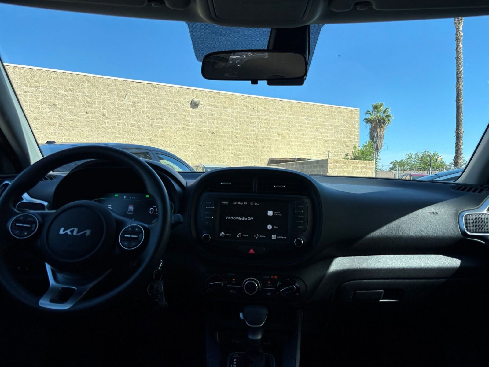 Thumbnail: 2025 Kia Soul - 31