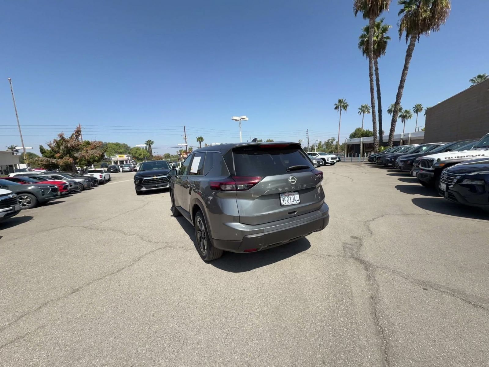 Thumbnail: 2025 Nissan Rogue - 10