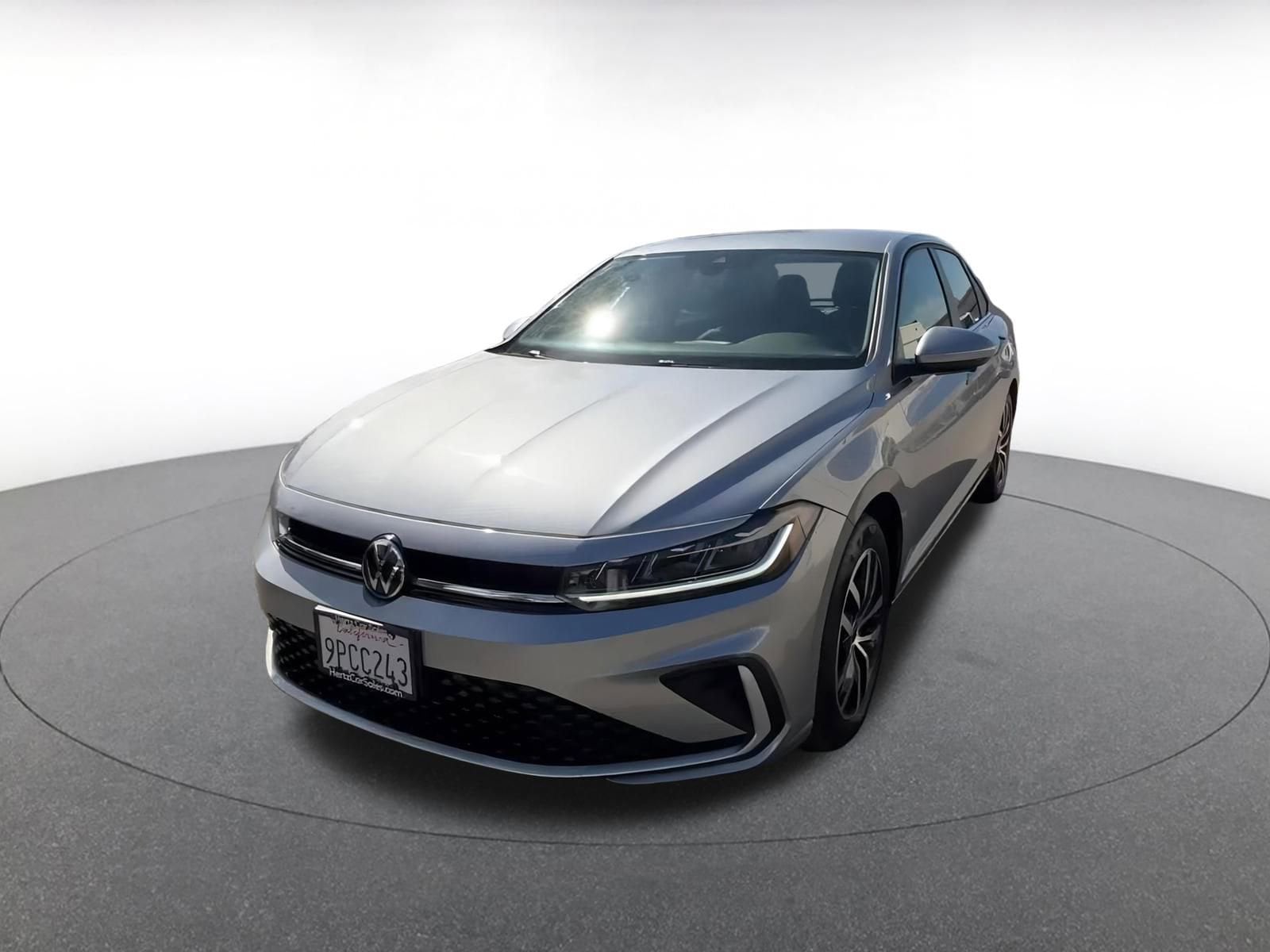 Thumbnail: 2025 Volkswagen Jetta - 7