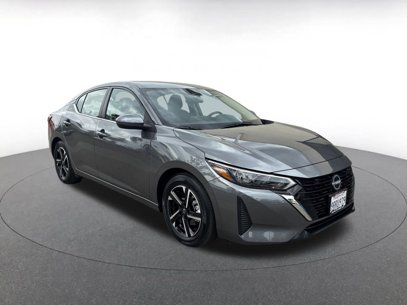 Thumbnail: 2025 Nissan Sentra - 1