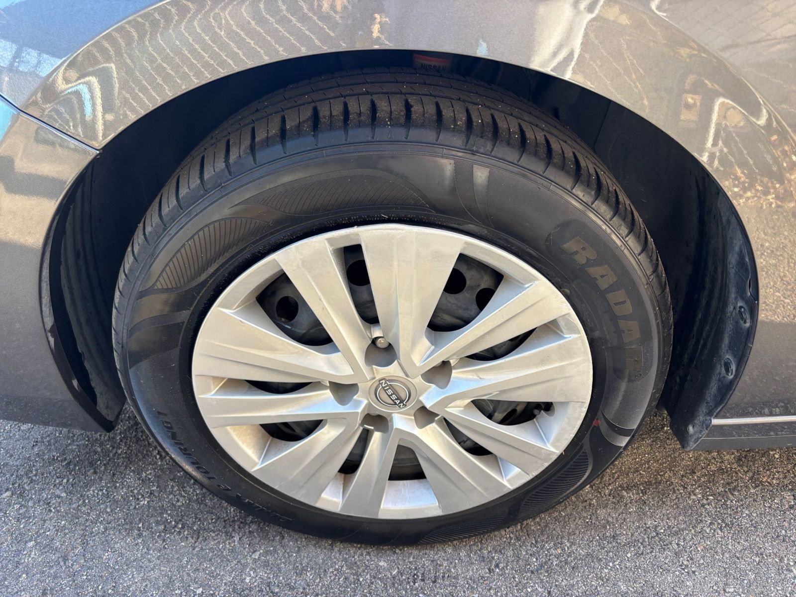 Thumbnail: 2025 Nissan Sentra - 30