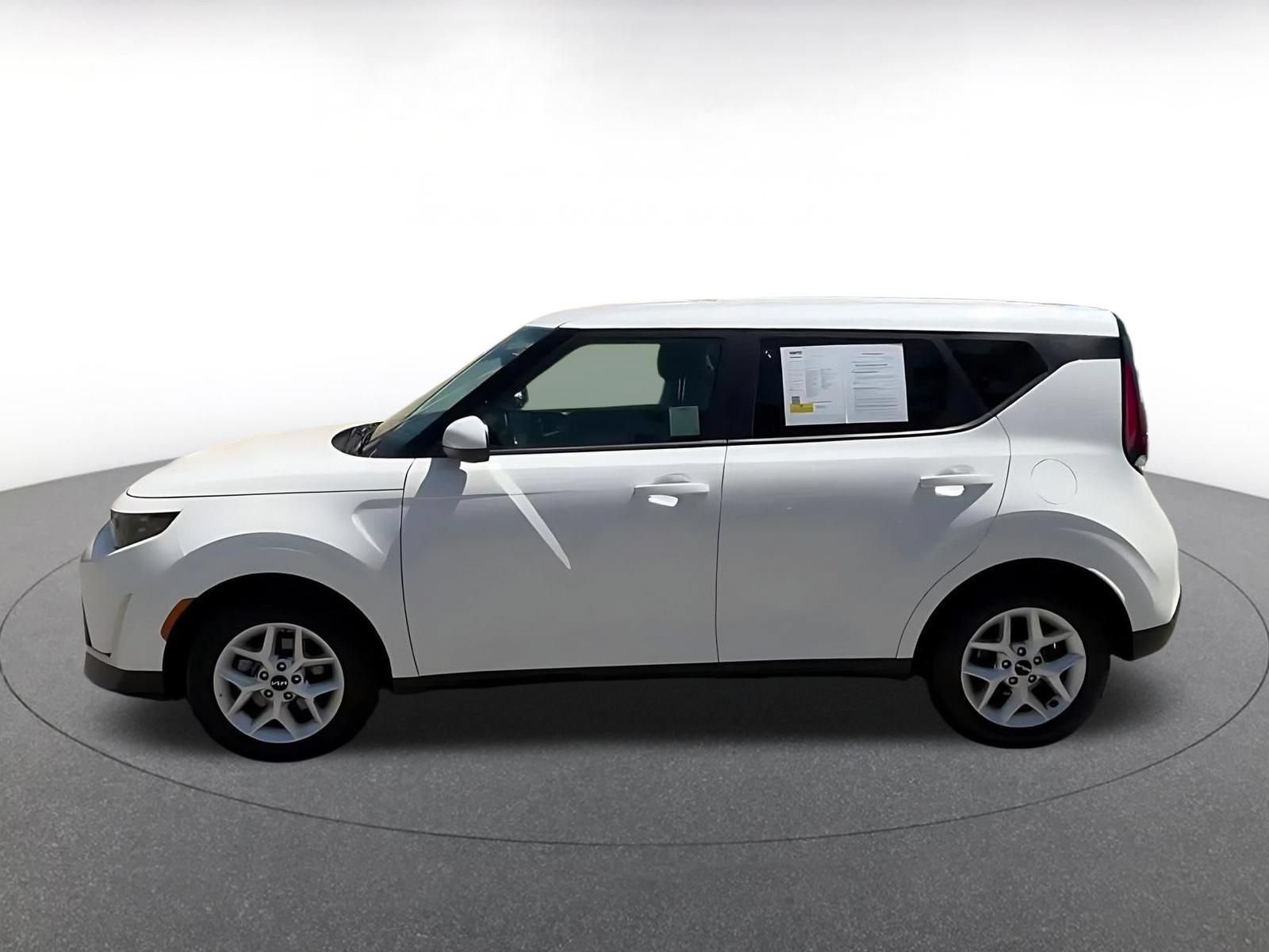Thumbnail: 2025 Kia Soul - 9