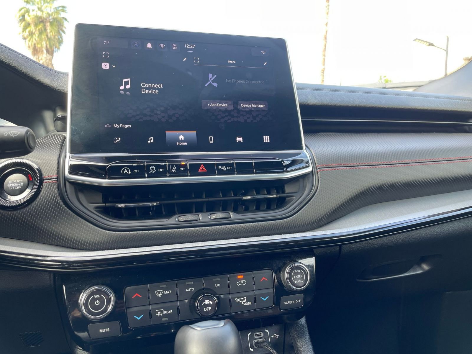 Thumbnail: 2025 Jeep Compass - 17