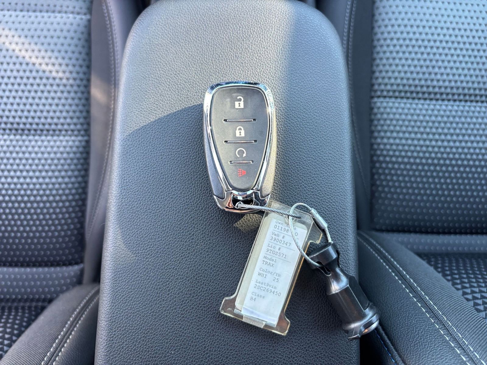 Thumbnail: 2025 Chevrolet Trax - 21