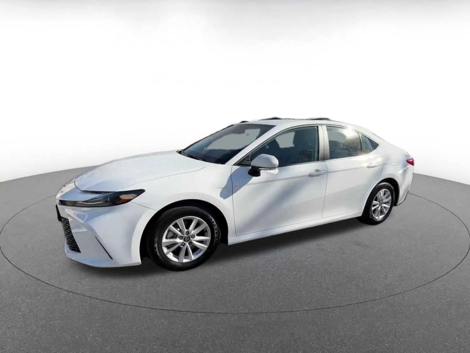 Thumbnail: 2025 Toyota Camry - 8