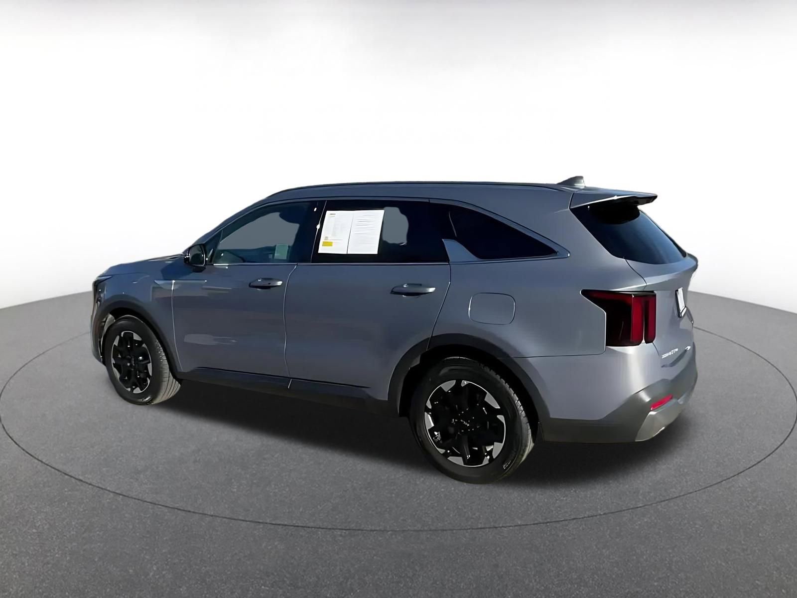 Thumbnail: 2024 Kia Sorento - 10