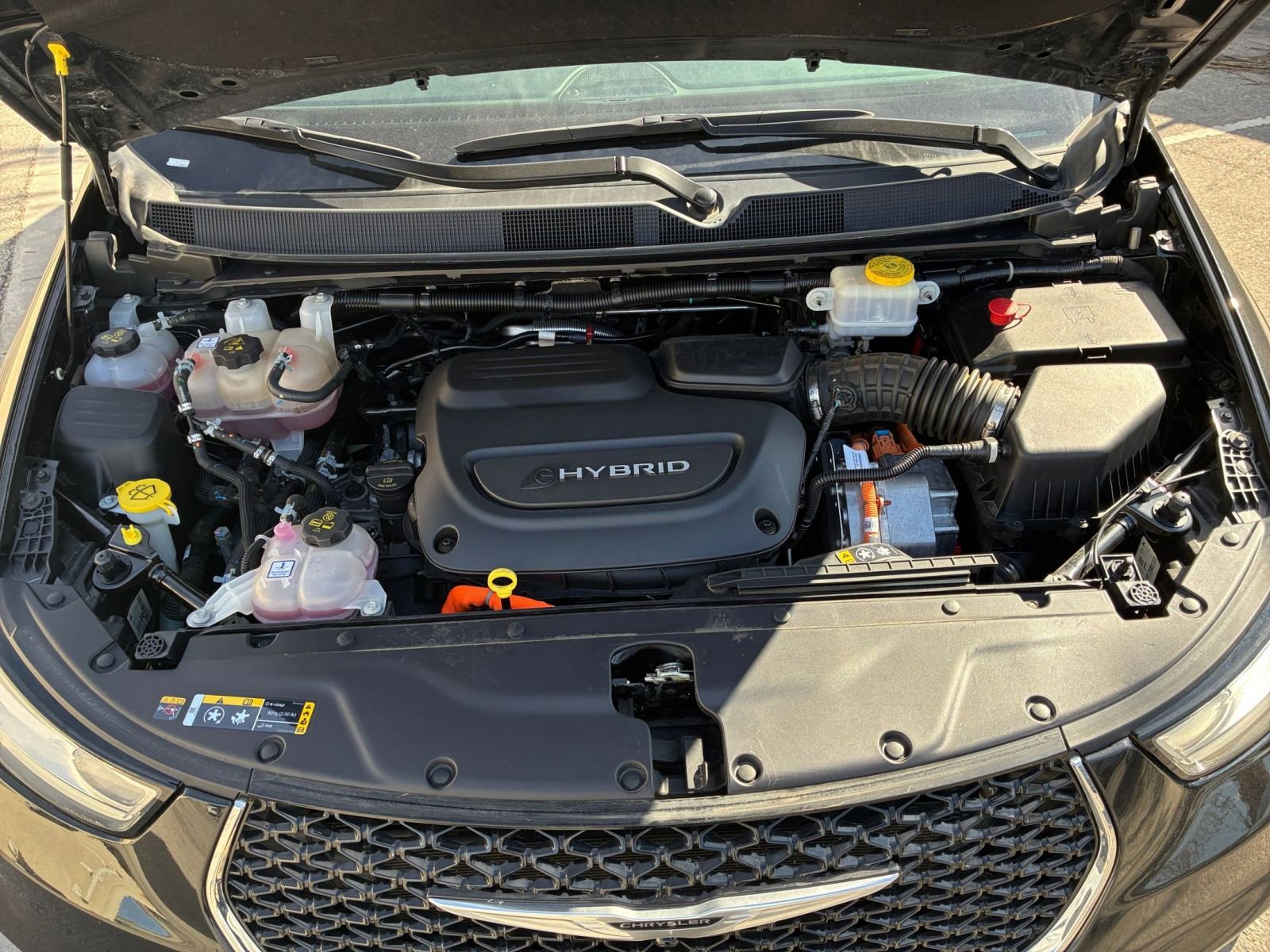 Thumbnail: 2023 Chrysler Pacifica - 35