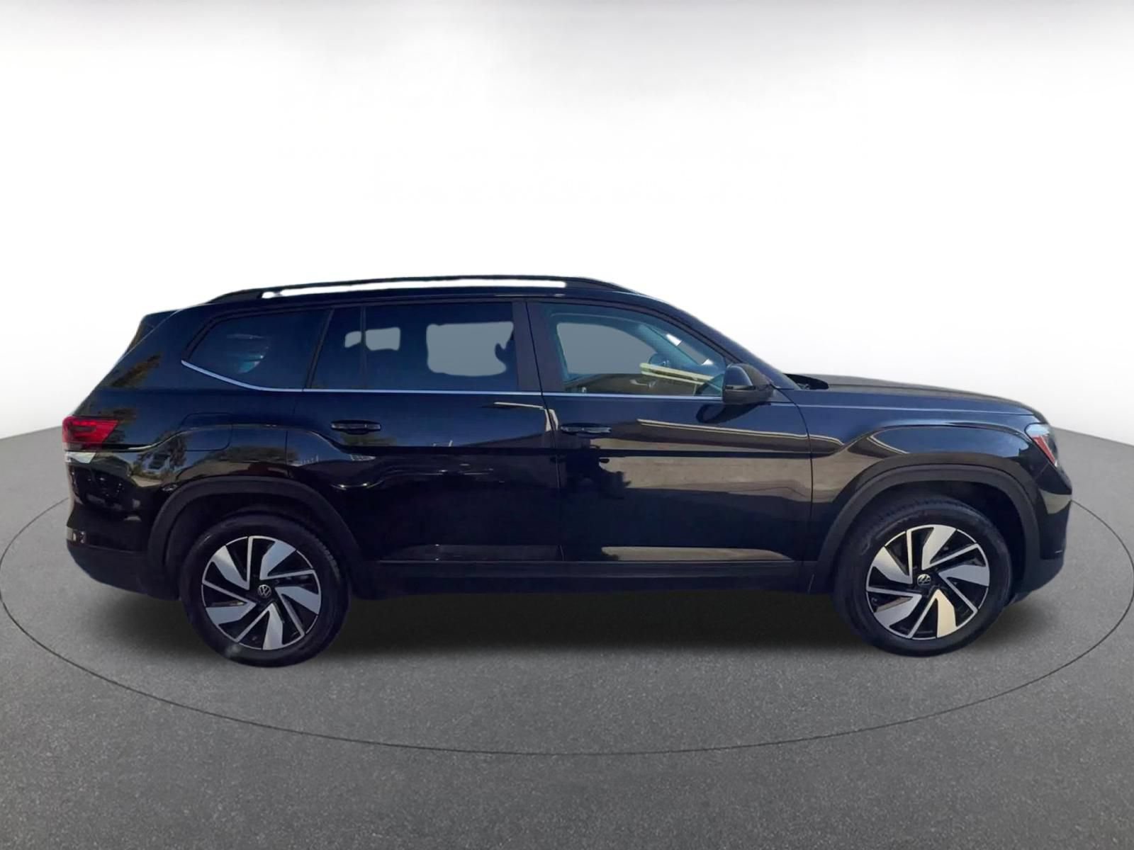 Thumbnail: 2026 Volkswagen Atlas - 15