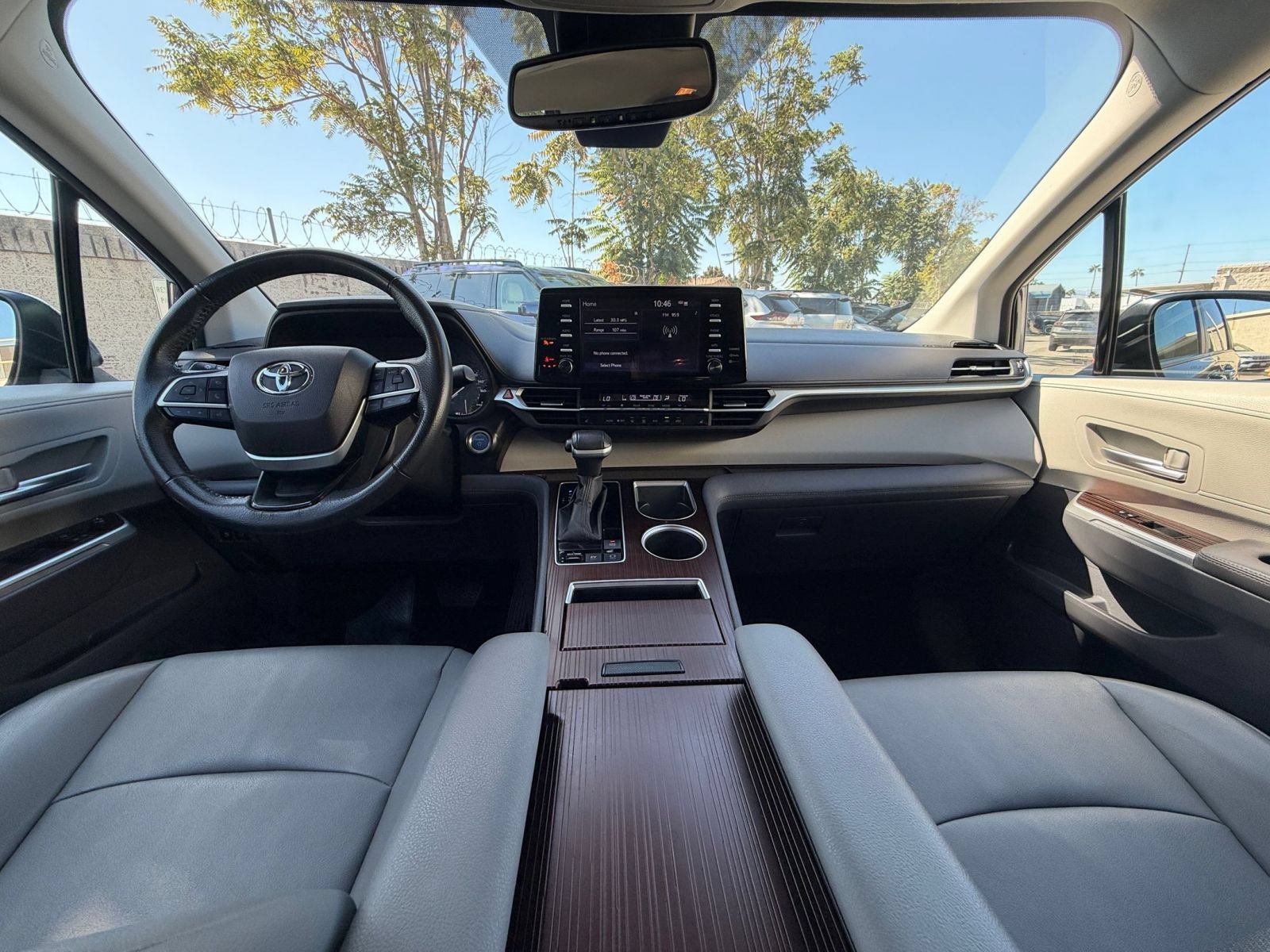 Thumbnail: 2024 Toyota Sienna - 35