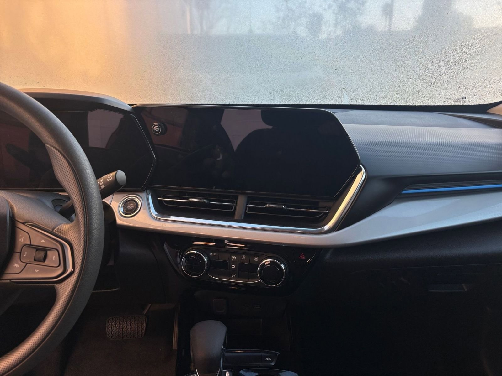 Thumbnail: 2025 Chevrolet Trax - 18