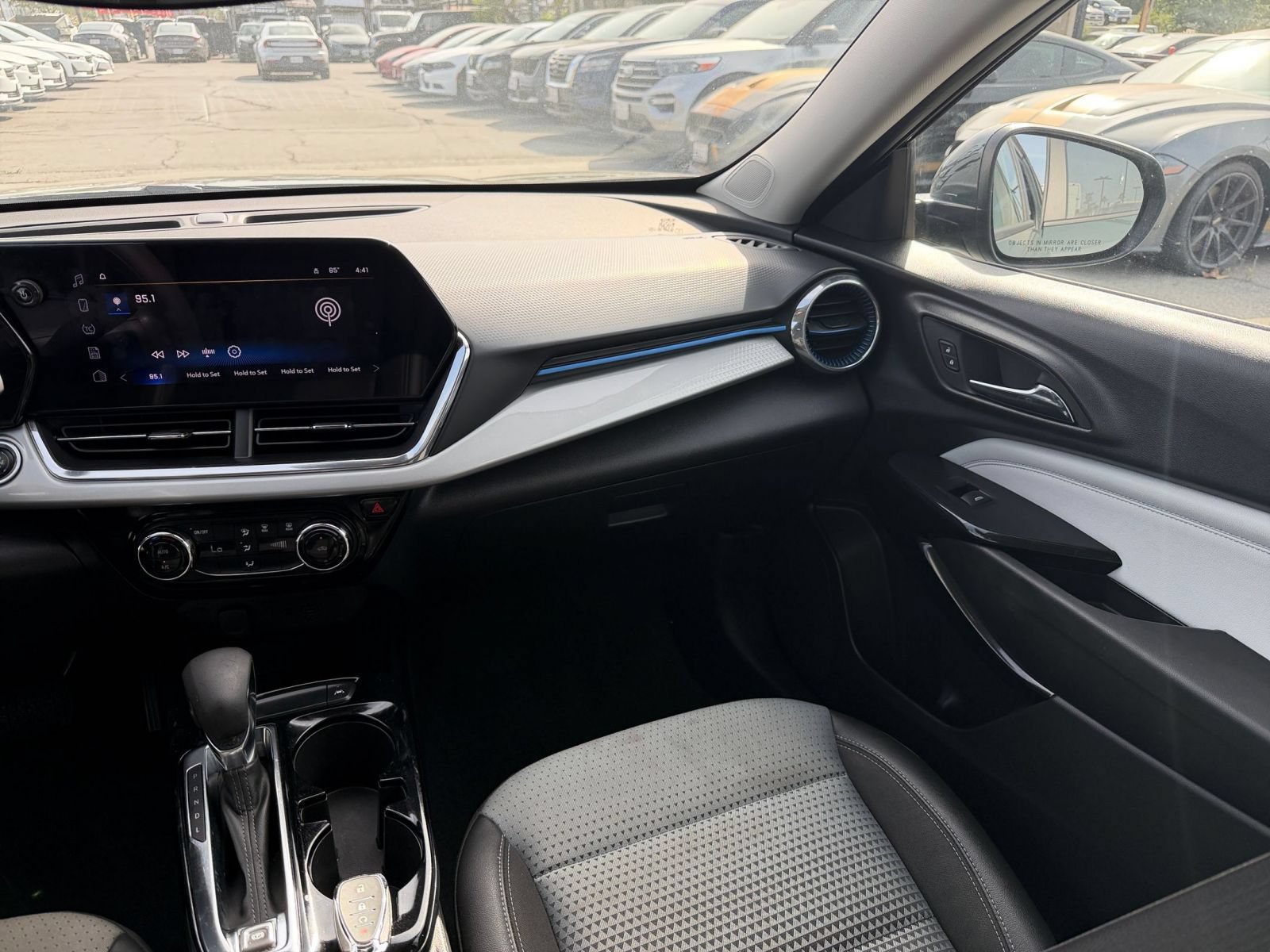 Thumbnail: 2025 Chevrolet Trax - 34