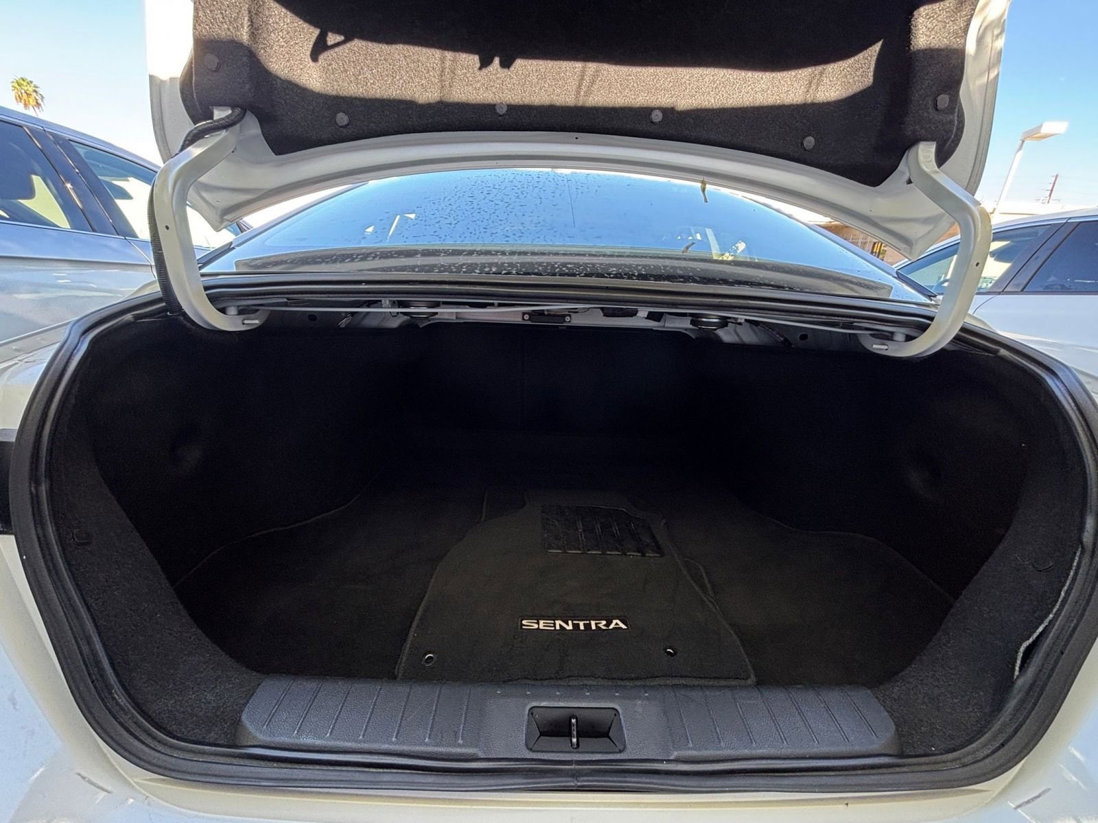 Thumbnail: 2024 Nissan Sentra - 31