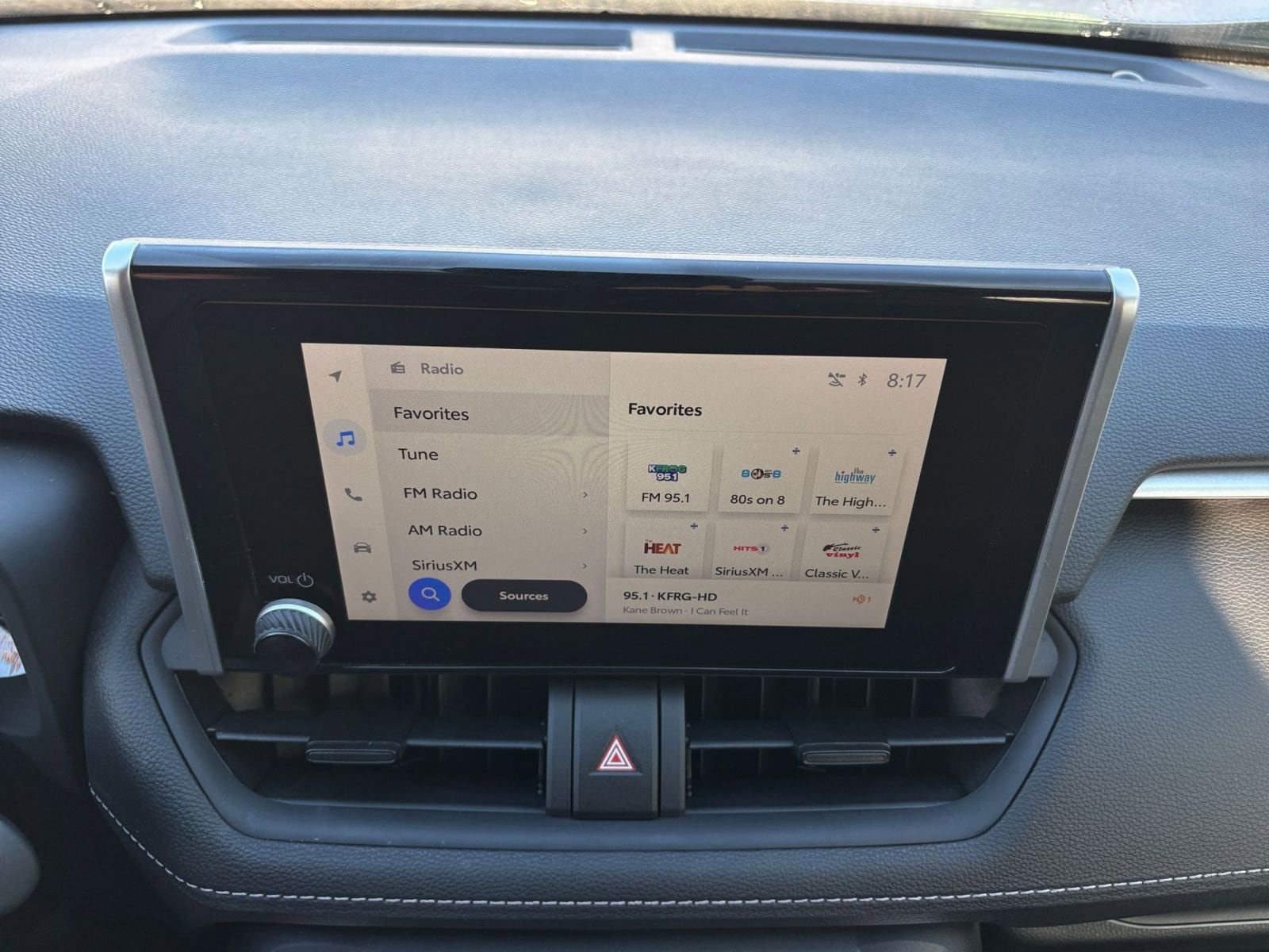 Thumbnail: 2025 Toyota RAV4 - 21