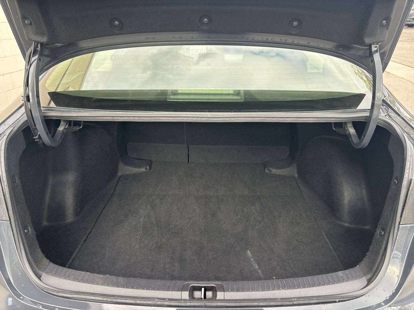 Thumbnail: 2025 Toyota Corolla - 31