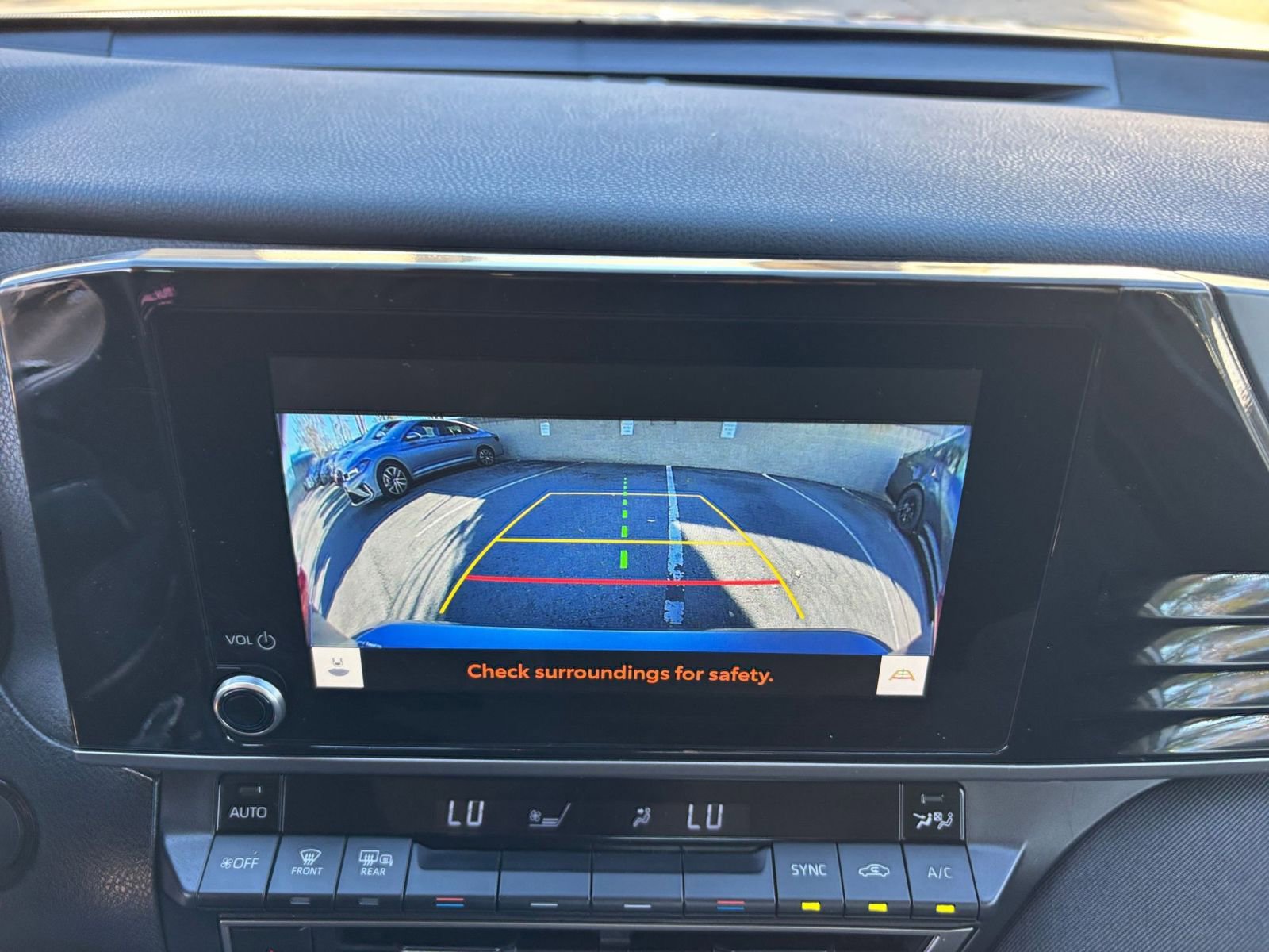 Thumbnail: 2025 Toyota Camry - 17