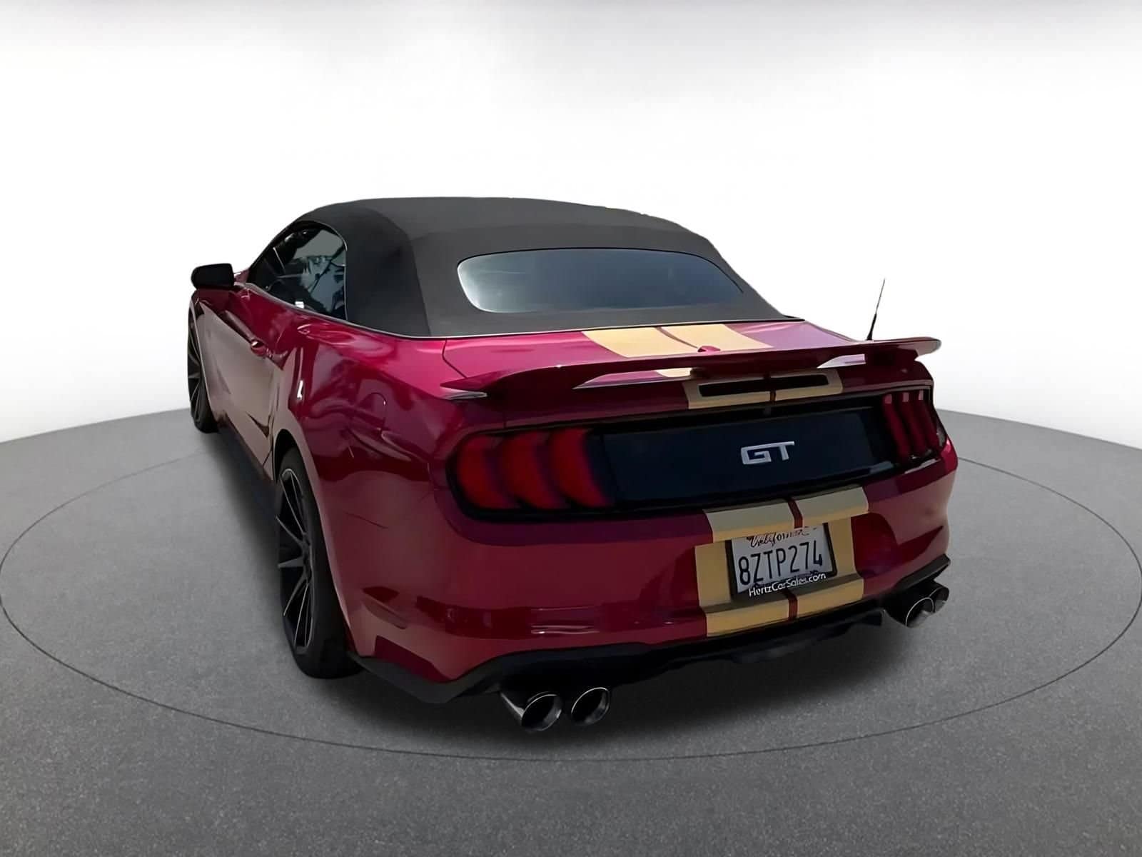 Thumbnail: 2022 Ford Mustang - 8