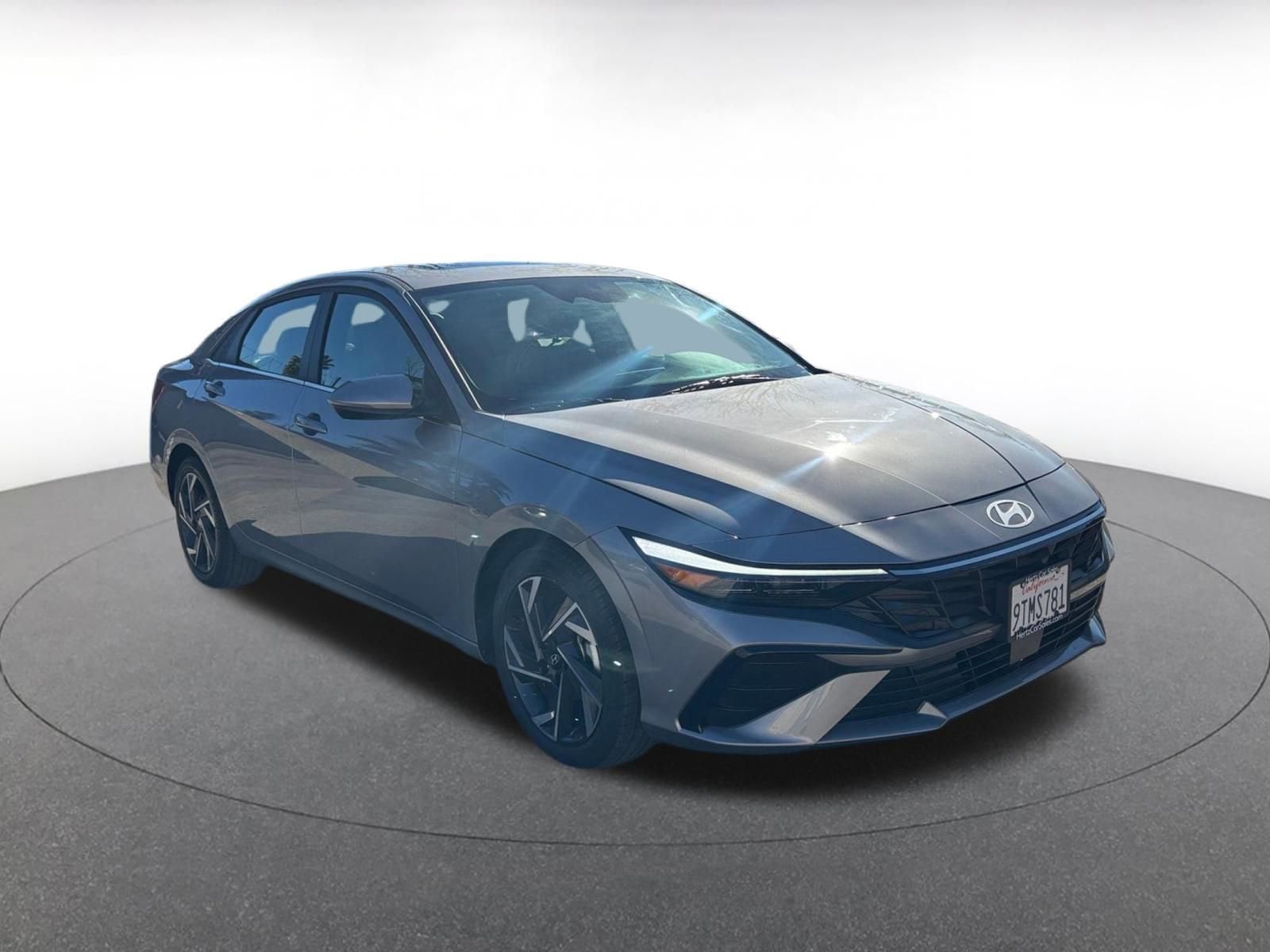 Thumbnail: 2025 Hyundai Elantra - 1