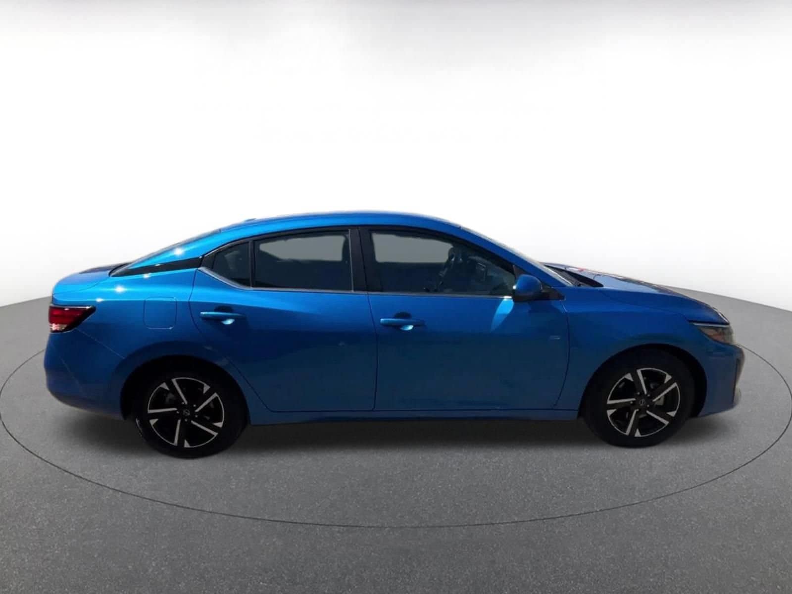 Thumbnail: 2025 Nissan Sentra - 16