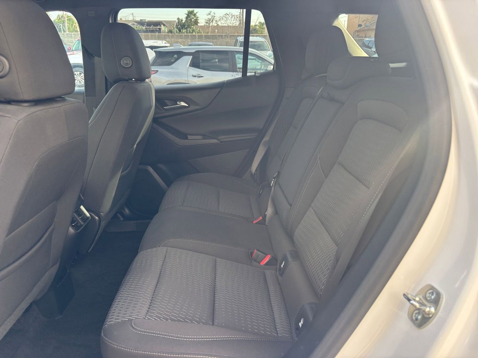 Thumbnail: 2025 Chevrolet Equinox - 25