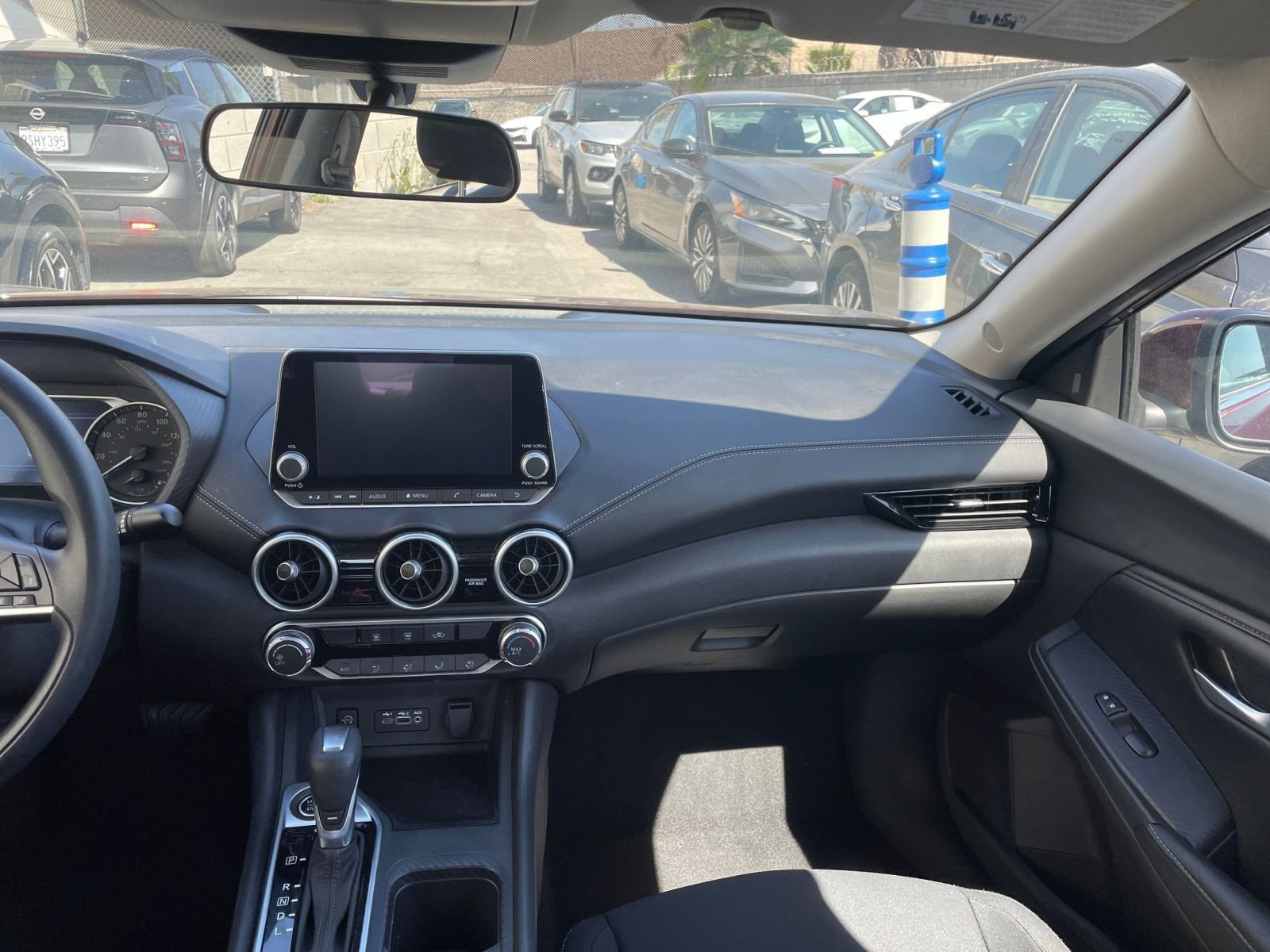 Thumbnail: 2025 Nissan Sentra - 33