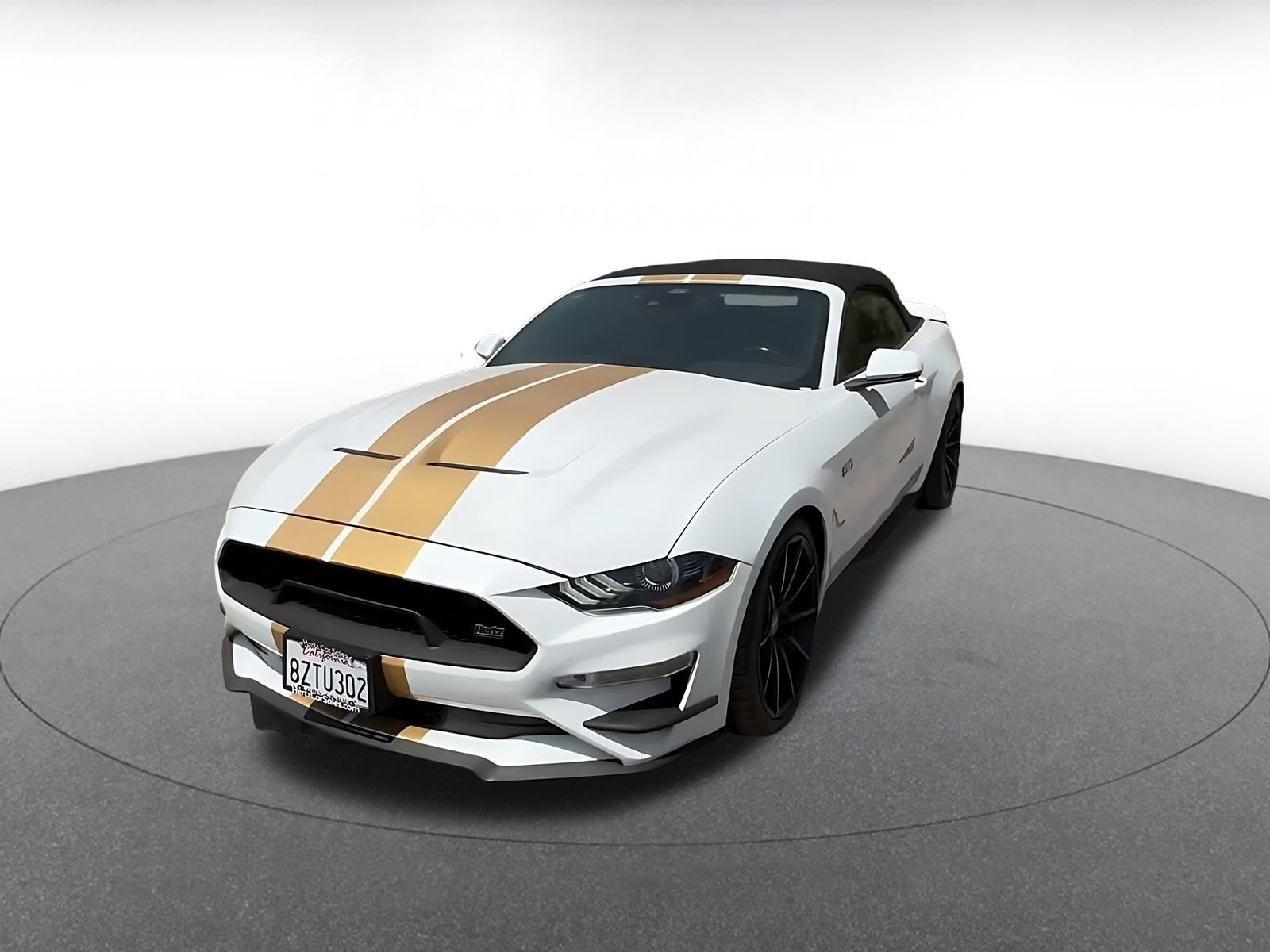 Thumbnail: 2022 Ford Mustang - 7