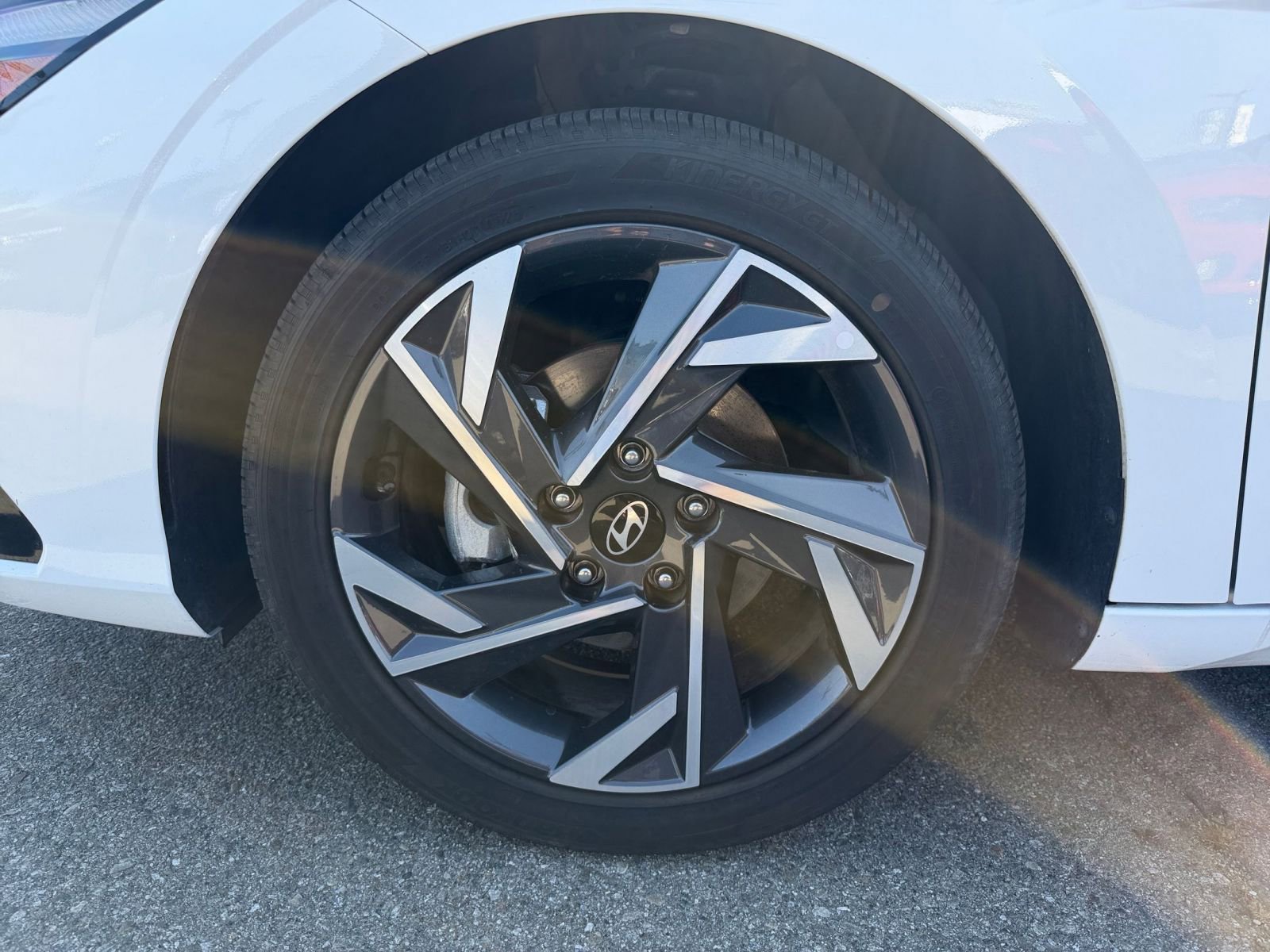 Thumbnail: 2025 Hyundai Elantra - 31