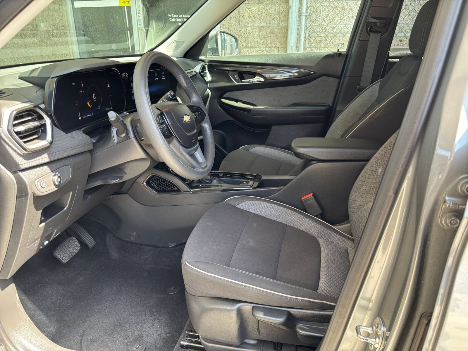 Thumbnail: 2025 Chevrolet TrailBlazer - 25