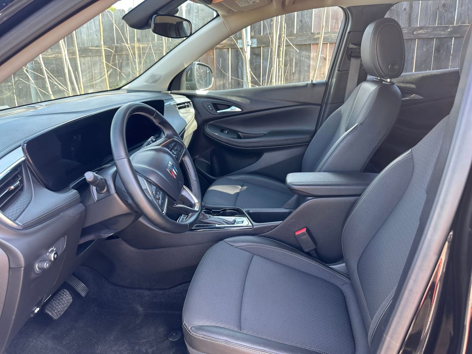 Thumbnail: 2025 Buick Encore GX - 25