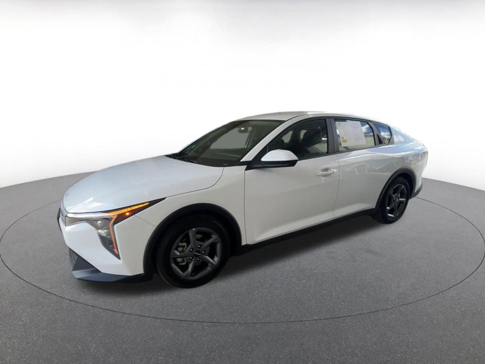 Thumbnail: 2025 Kia K4 - 8