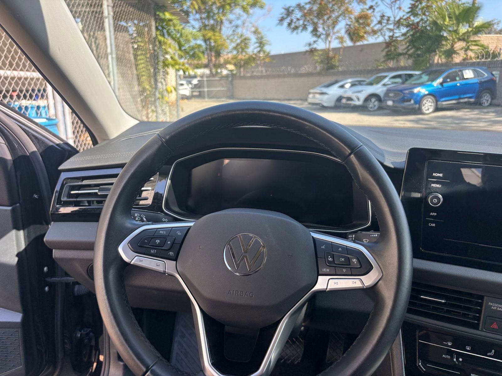 Thumbnail: 2025 Volkswagen Jetta - 34