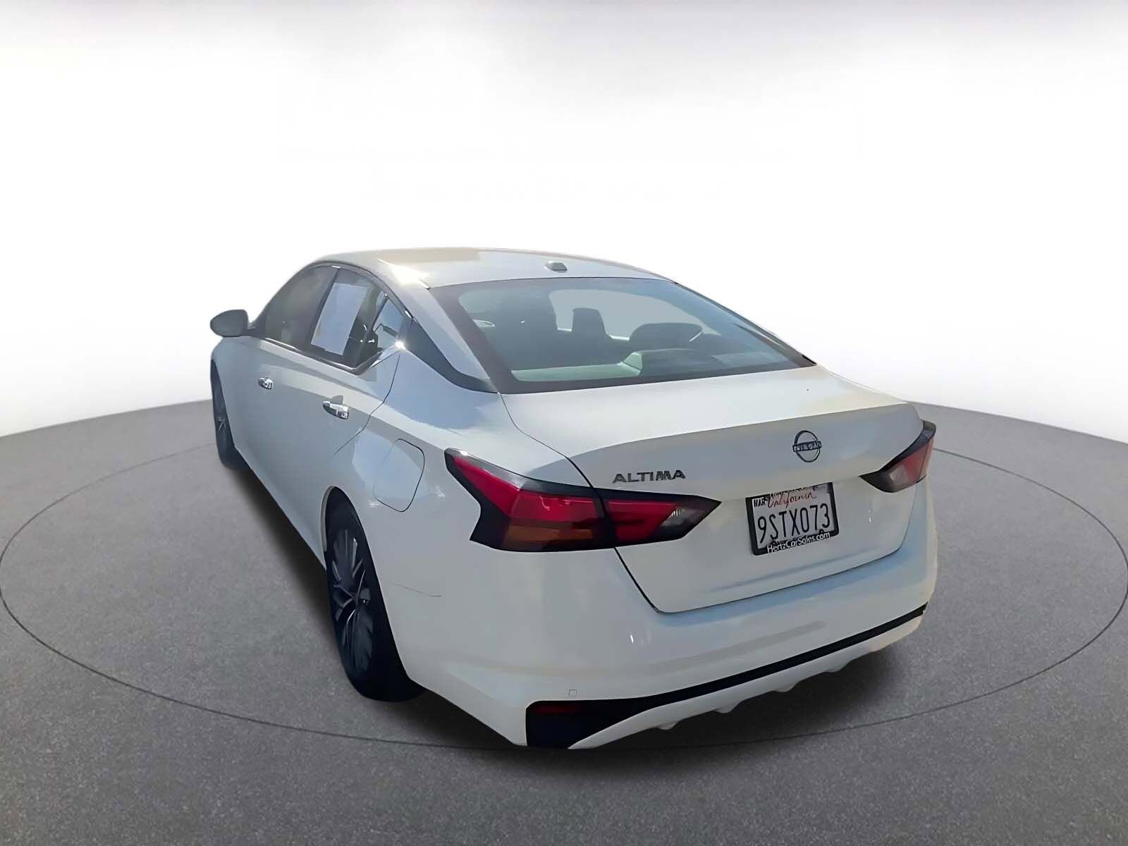 Thumbnail: 2025 Nissan Altima - 11