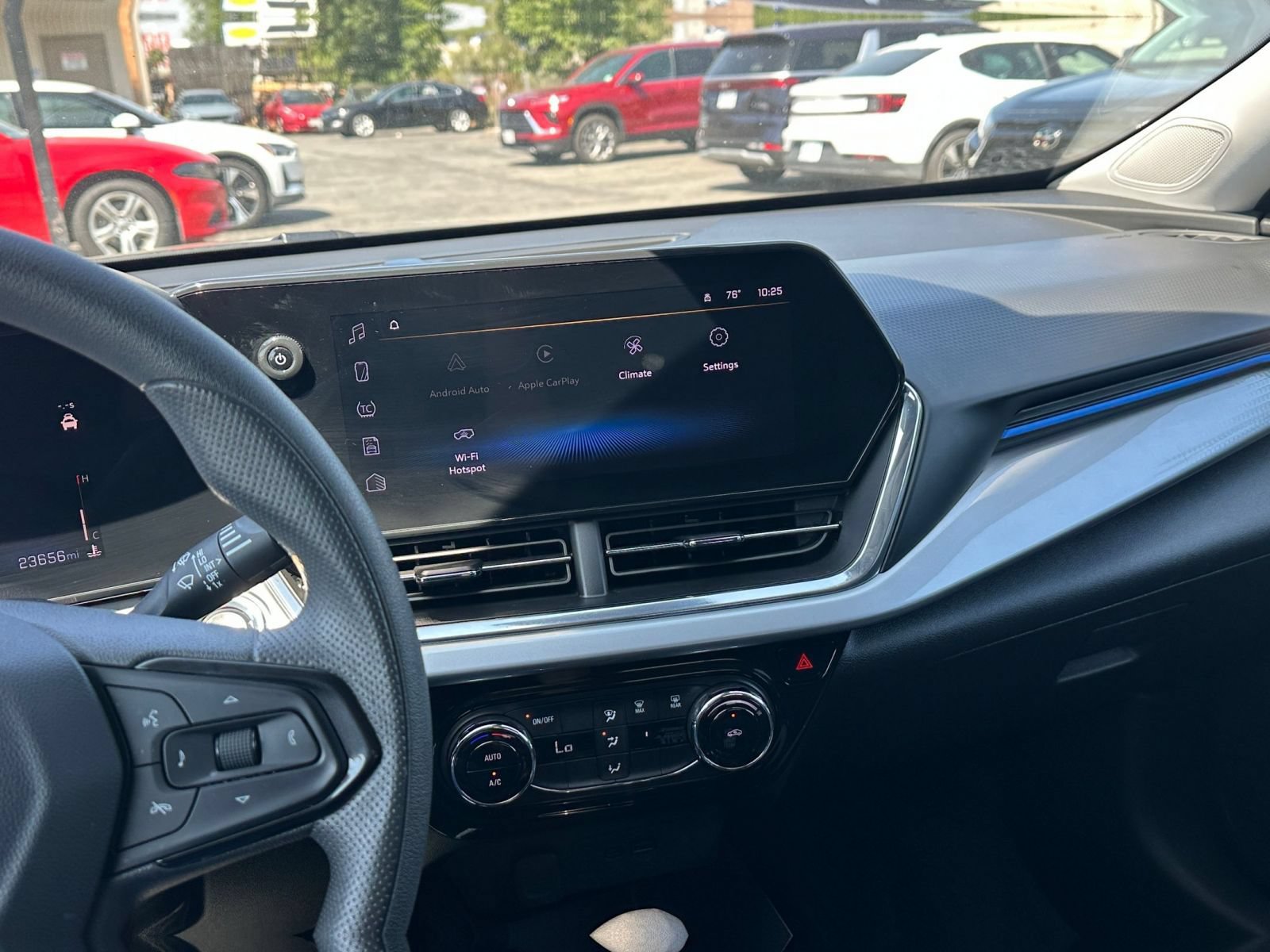 Thumbnail: 2025 Chevrolet Trax - 16