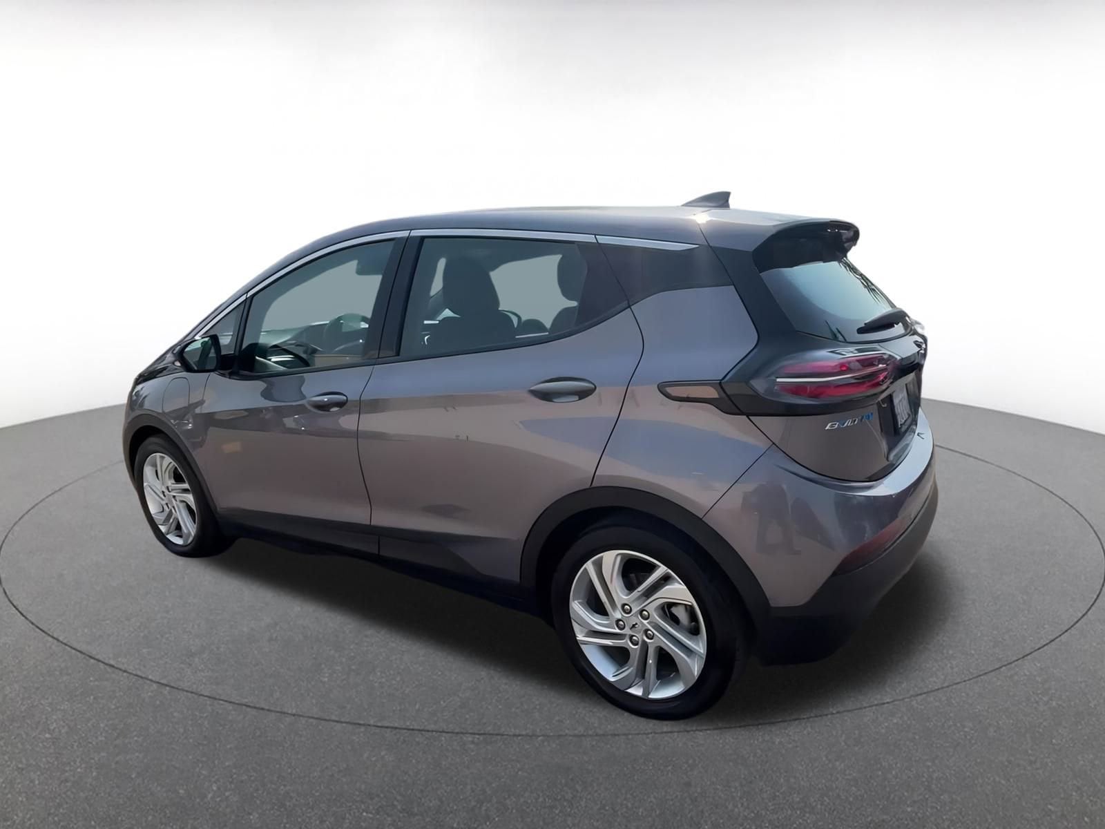 Thumbnail: 2023 Chevrolet Bolt EV - 10