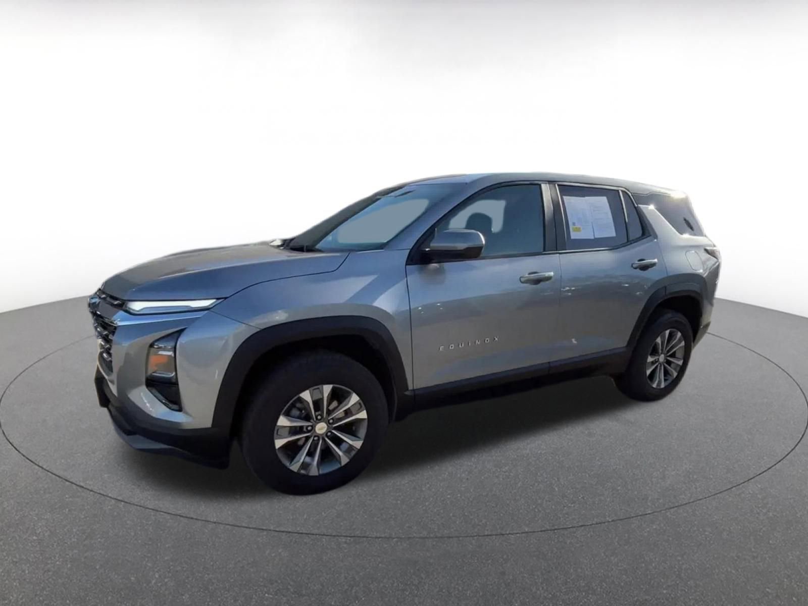 Thumbnail: 2025 Chevrolet Equinox - 8