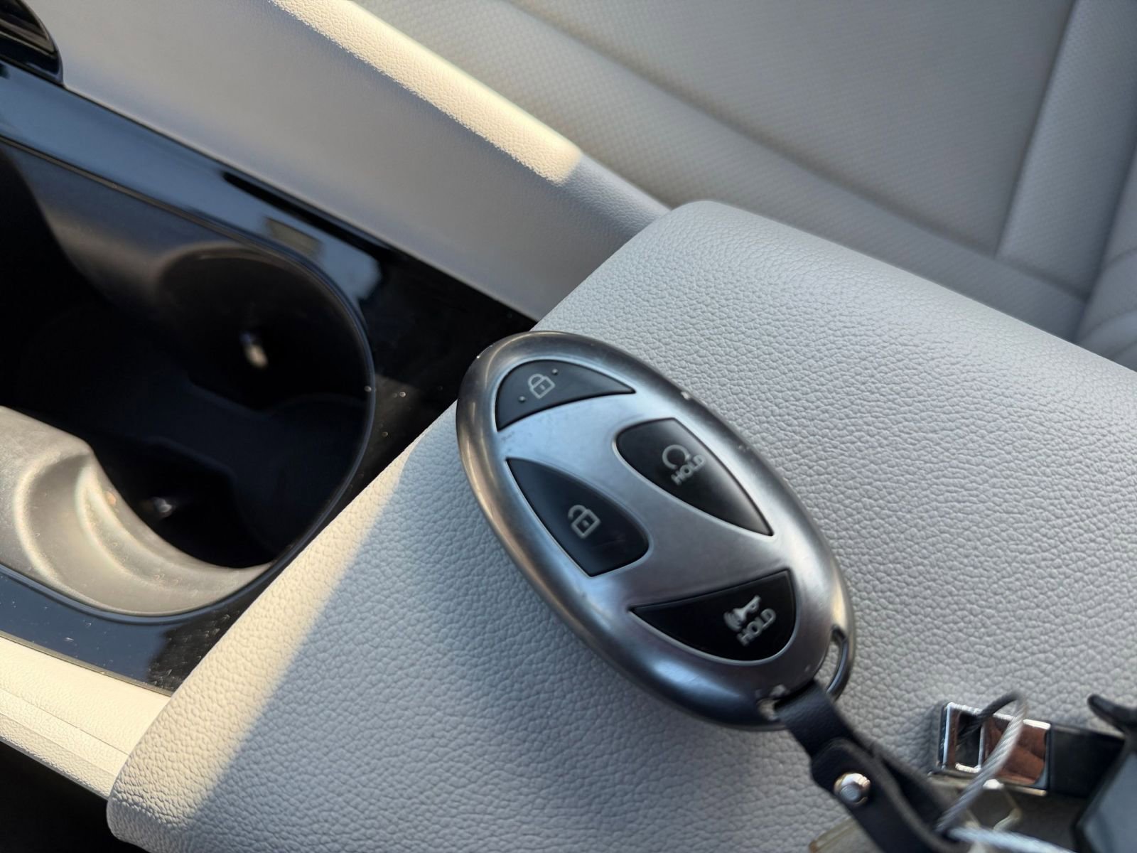 Thumbnail: 2025 Hyundai Elantra - 24