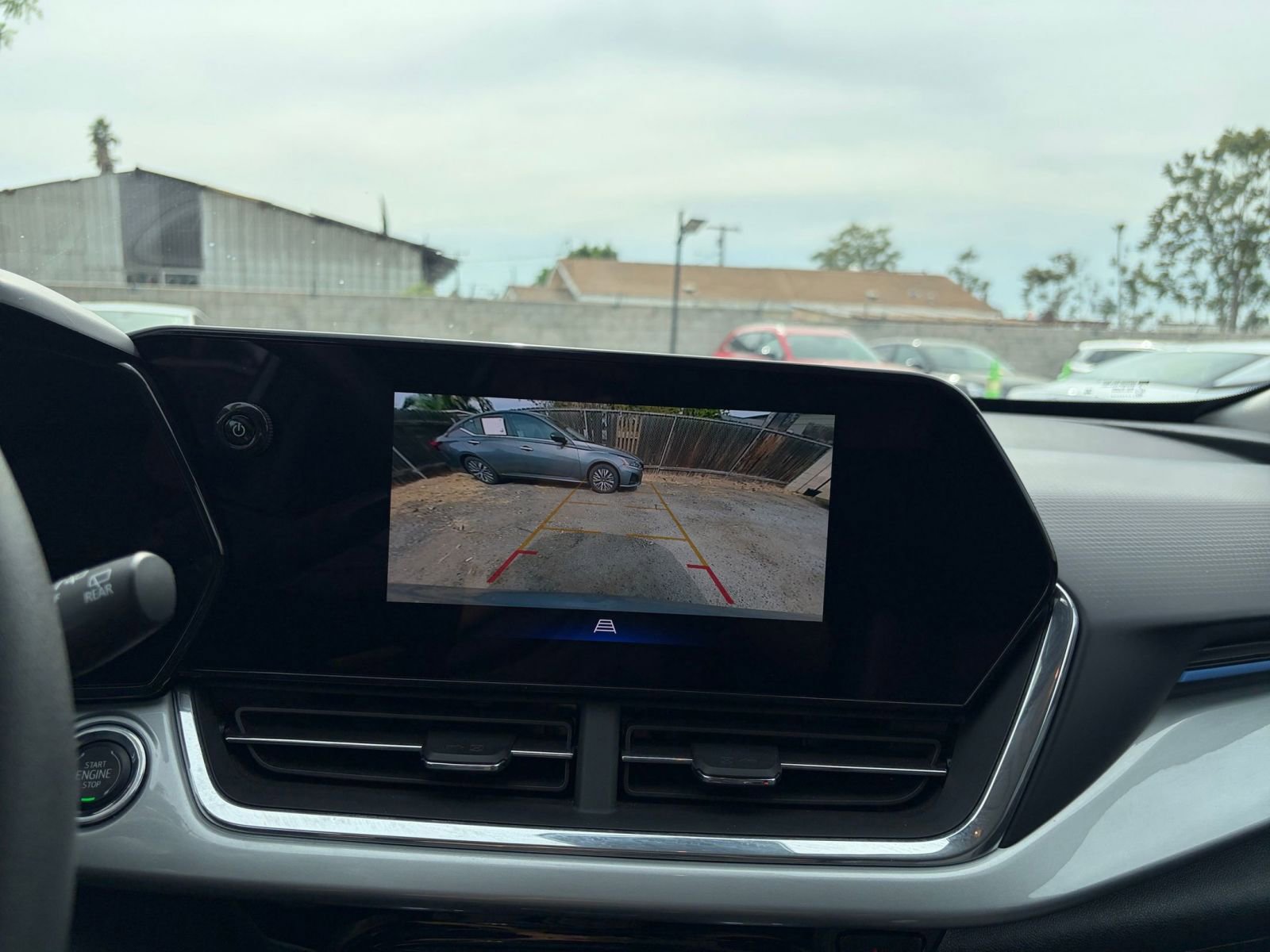 Thumbnail: 2025 Chevrolet Trax - 23