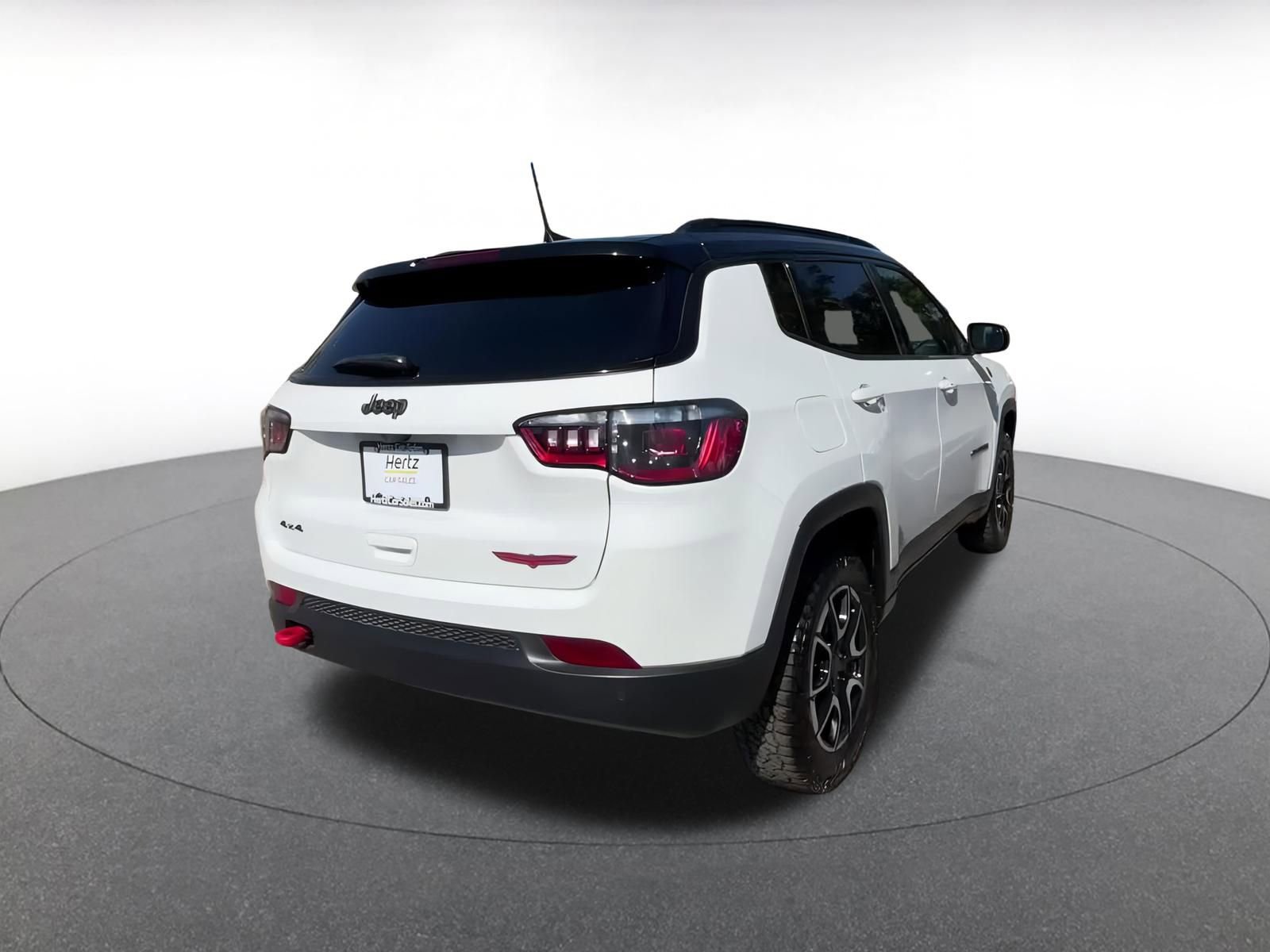Thumbnail: 2025 Jeep Compass - 14