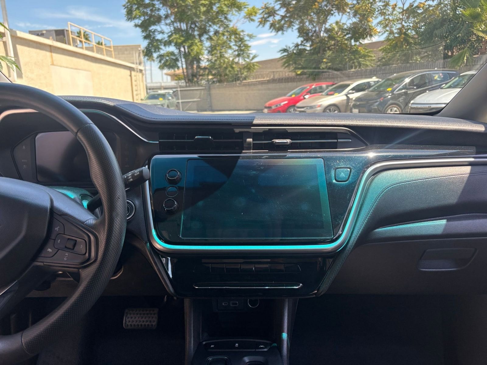 Thumbnail: 2023 Chevrolet Bolt EV - 21