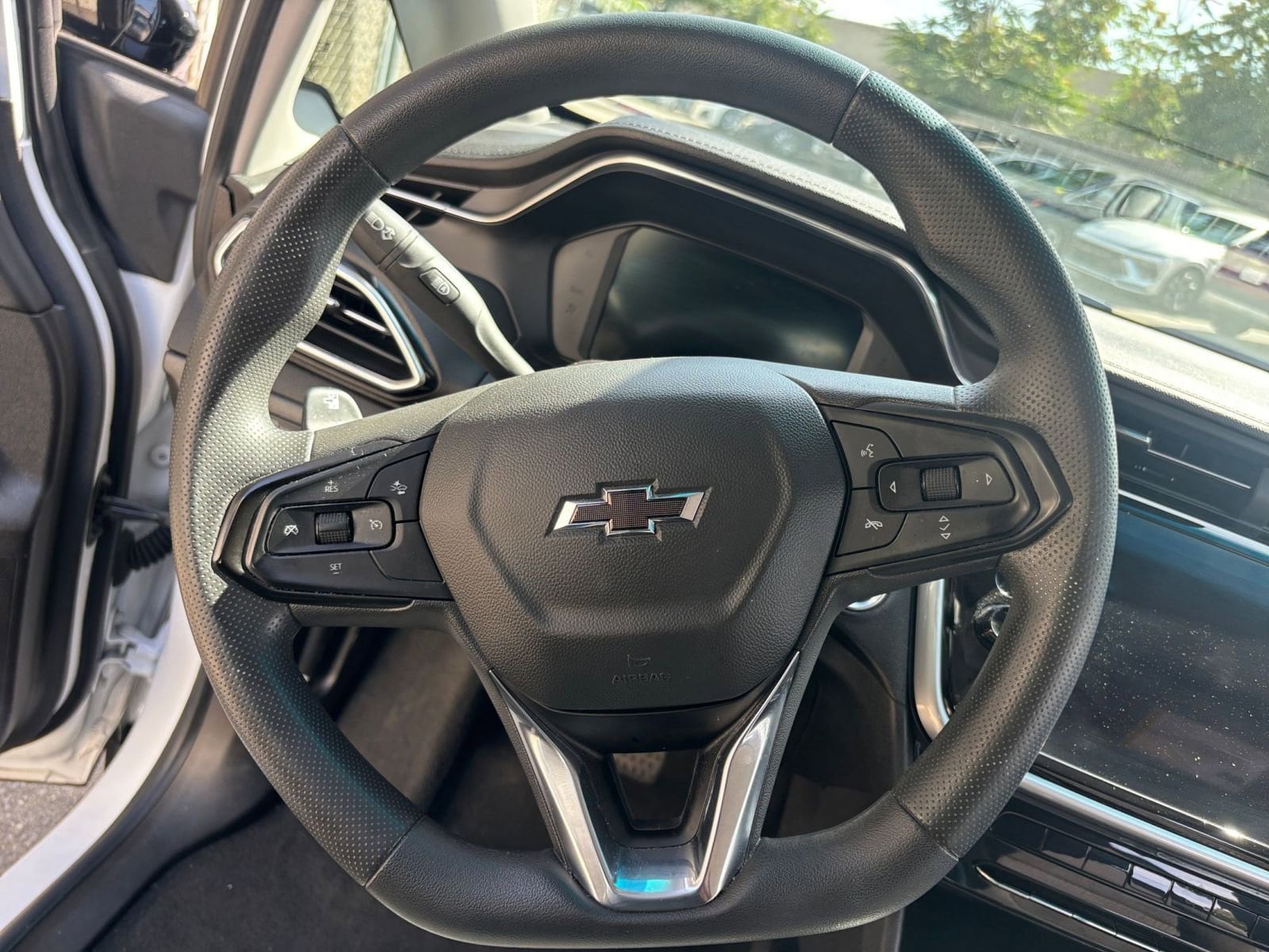 Thumbnail: 2023 Chevrolet Bolt EV - 32