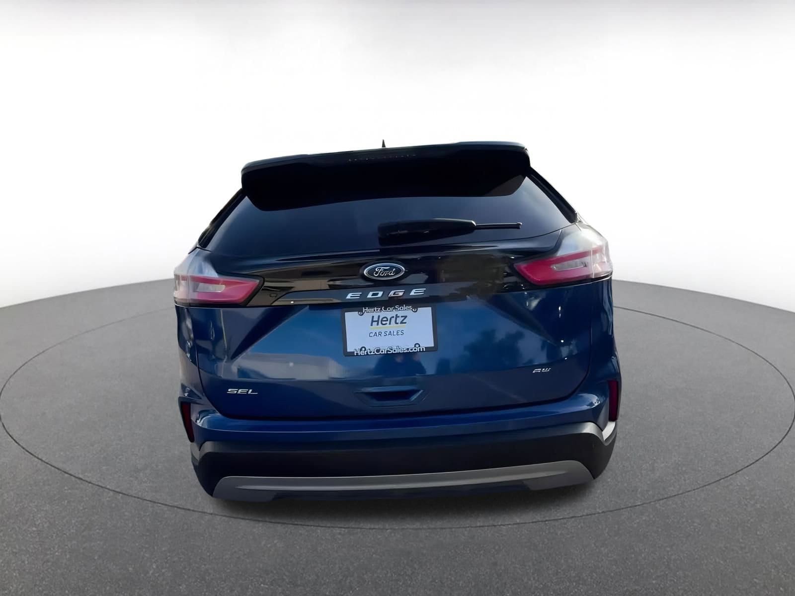 Thumbnail: 2023 Ford Edge - 12
