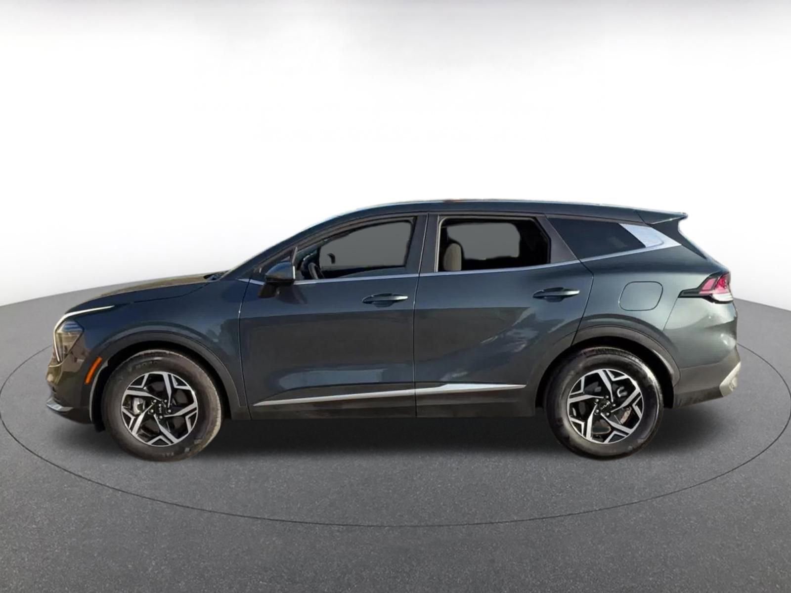 Thumbnail: 2025 Kia Sportage - 9