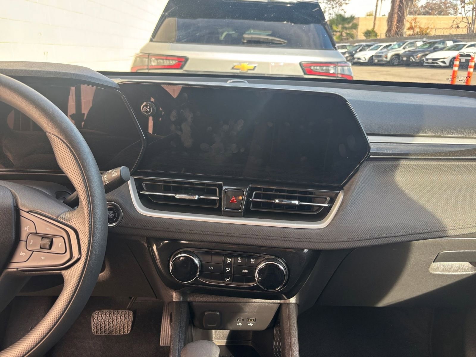 Thumbnail: 2025 Chevrolet TrailBlazer - 18