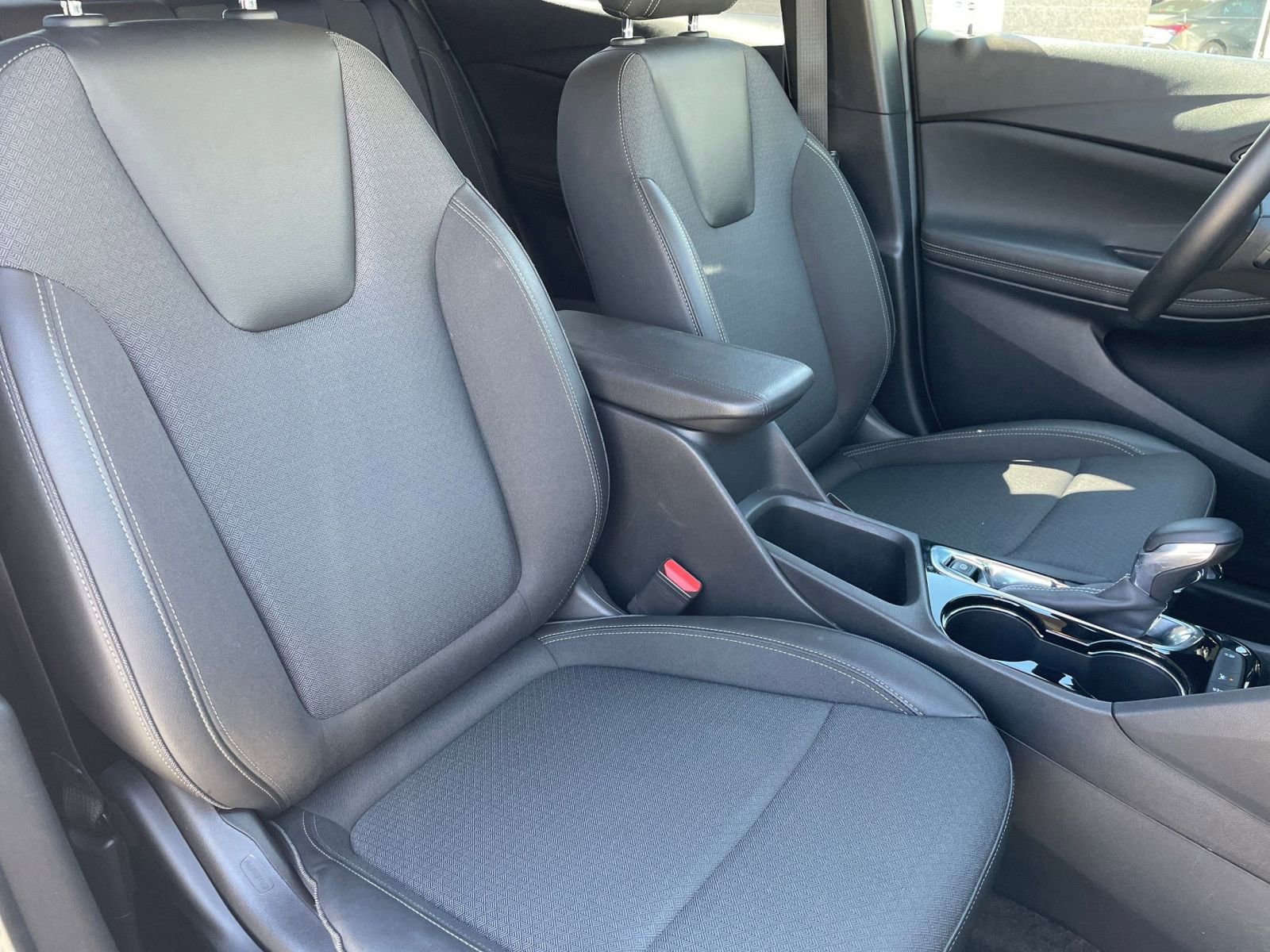 Thumbnail: 2025 Buick Encore GX - 35