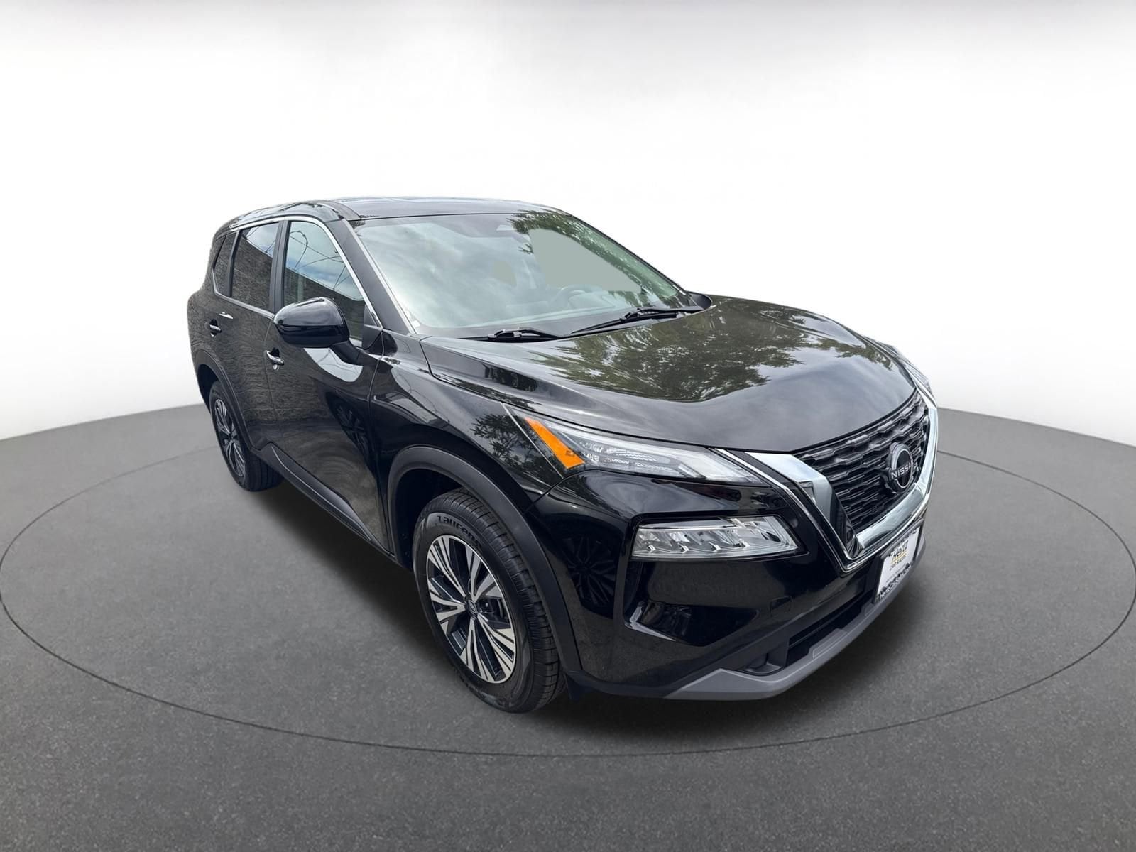2023 Nissan Rogue SV 5