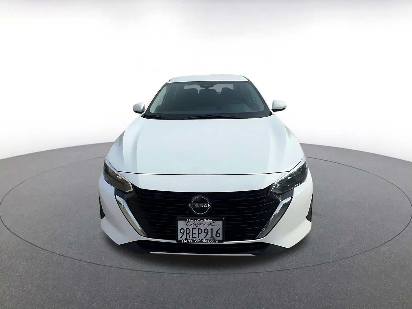 Thumbnail: 2025 Nissan Sentra - 4